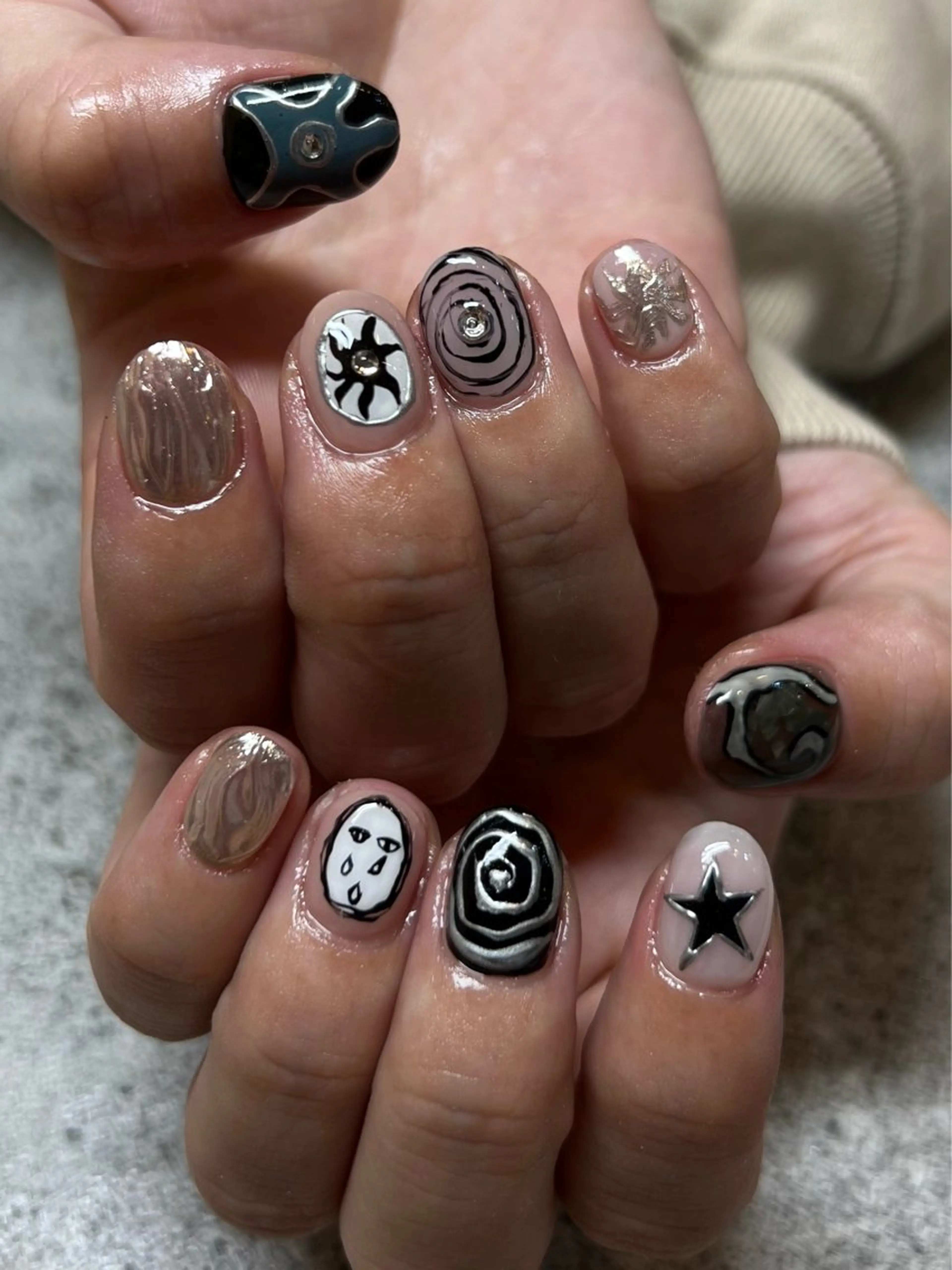 ネイル ハンドネイル Maya nailsTOKYOのネイルデザイン