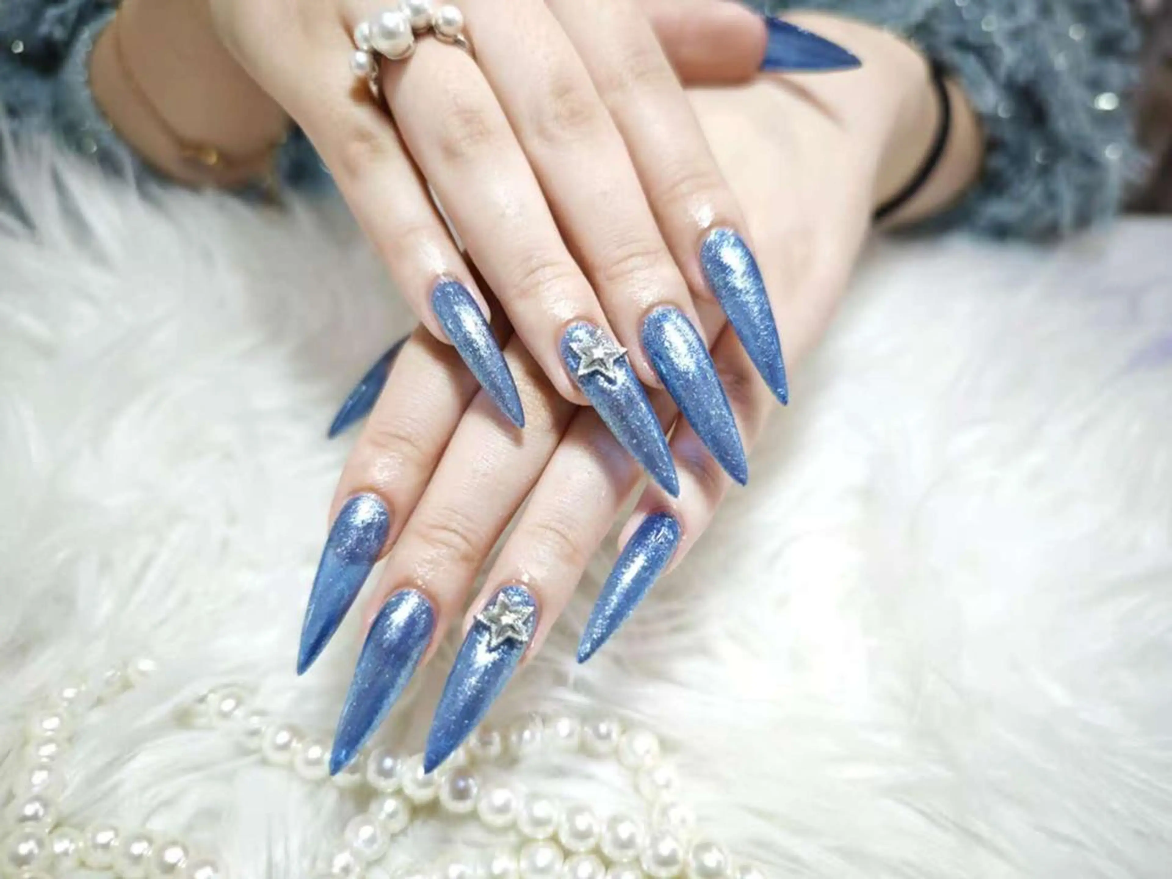 ネイル &ME タカのネイルデザイン