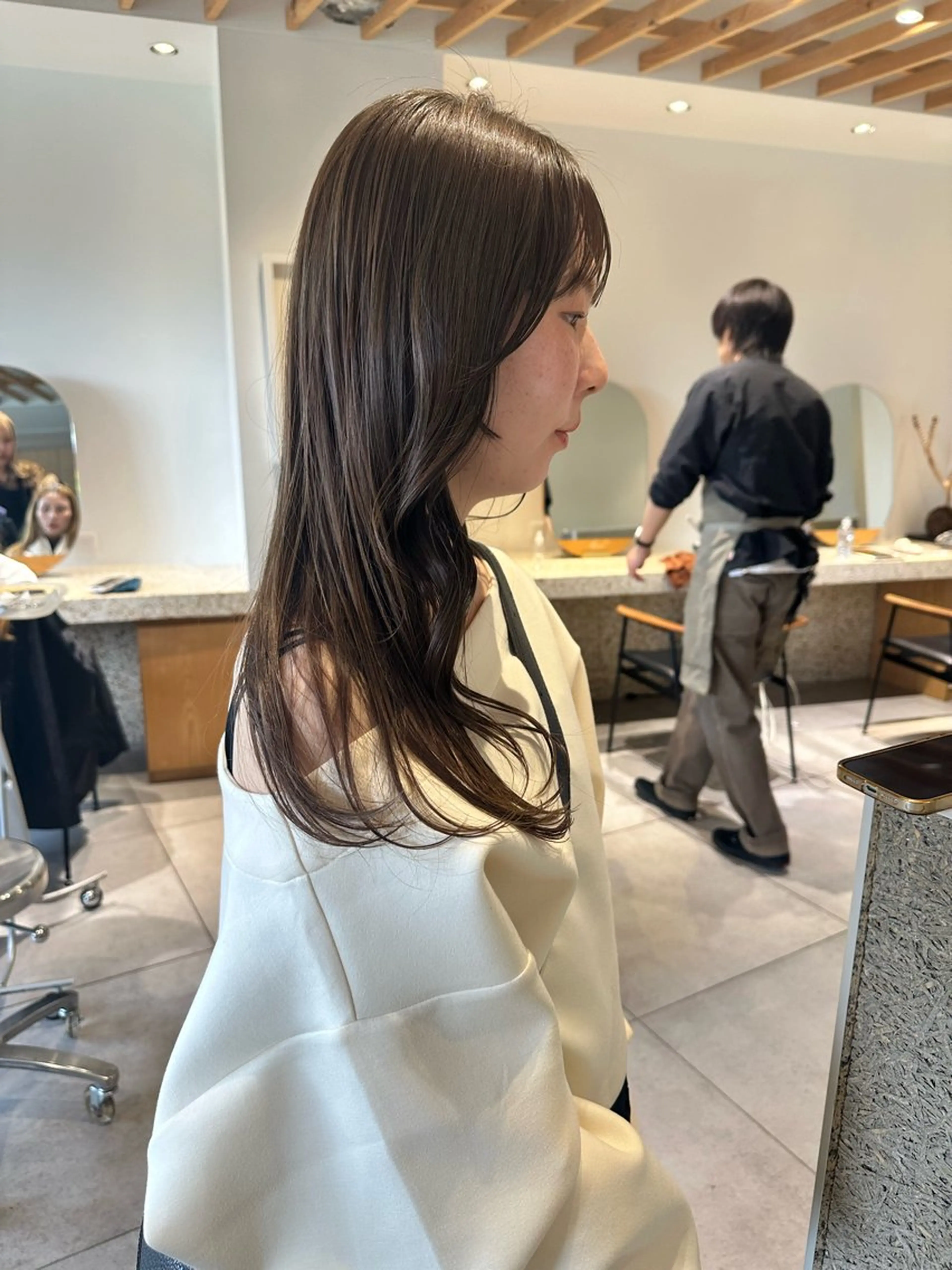 セミロング 和田 あおいのヘアスタイル