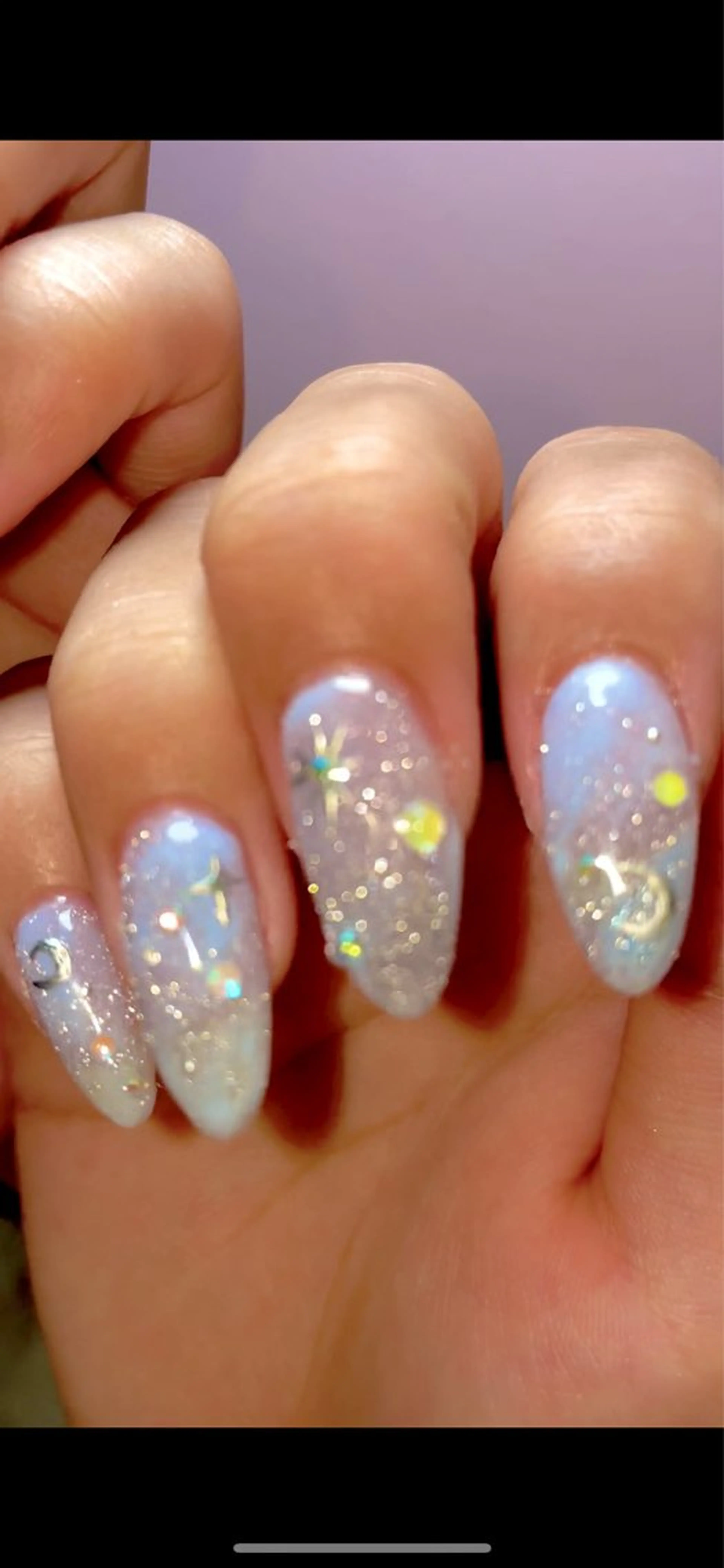 ネイル キラキラネイル 韓国ネイル ラメ(グリッター) ワンホンネイル nail salon王妃の園所属・王妃の園 ohinosonoのネイルデザイン