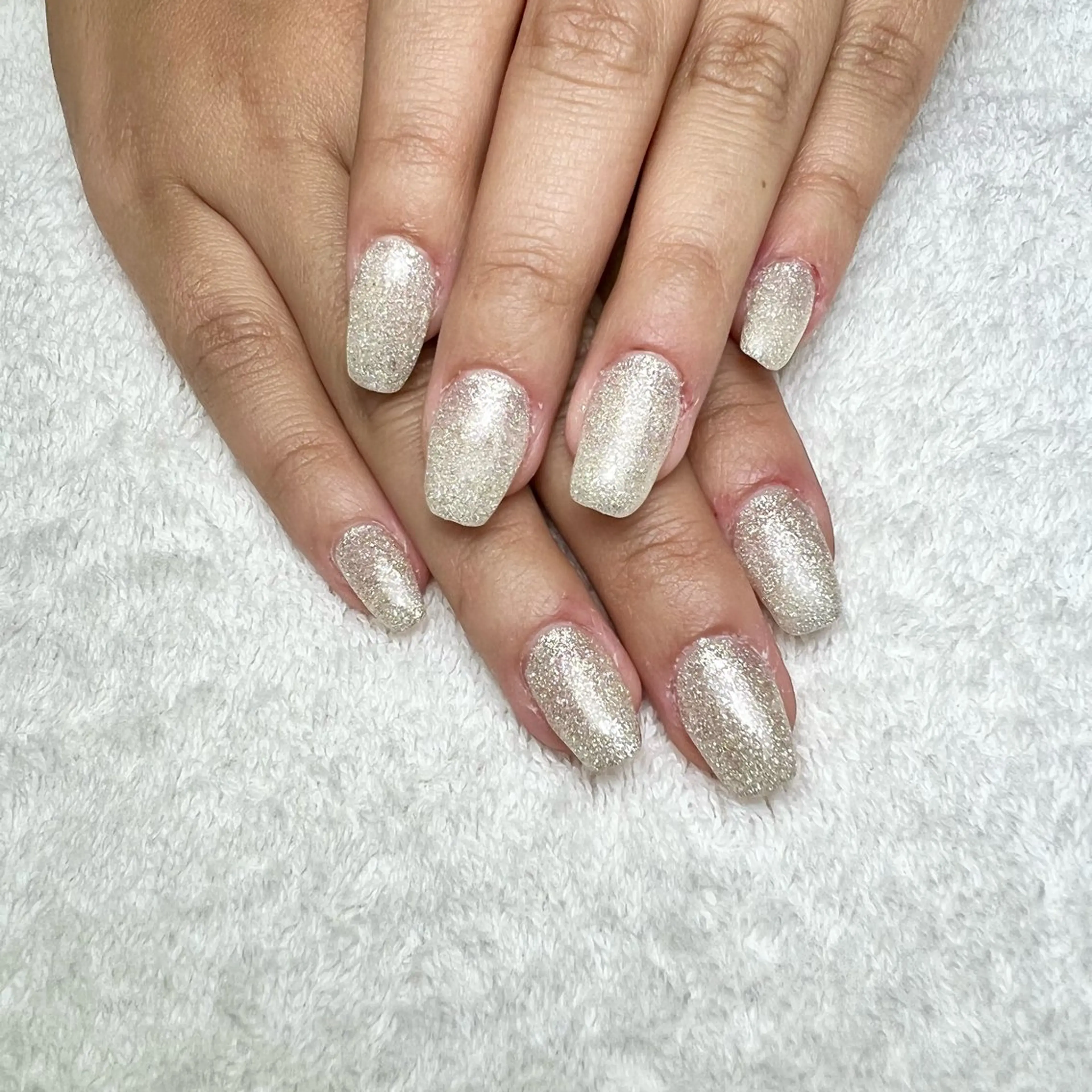 ネイル ラメ(グリッター) ワンカラーネイル シンプルネイル ハンドネイル COCO+所属・COCO +のエステ・リラクイメージ