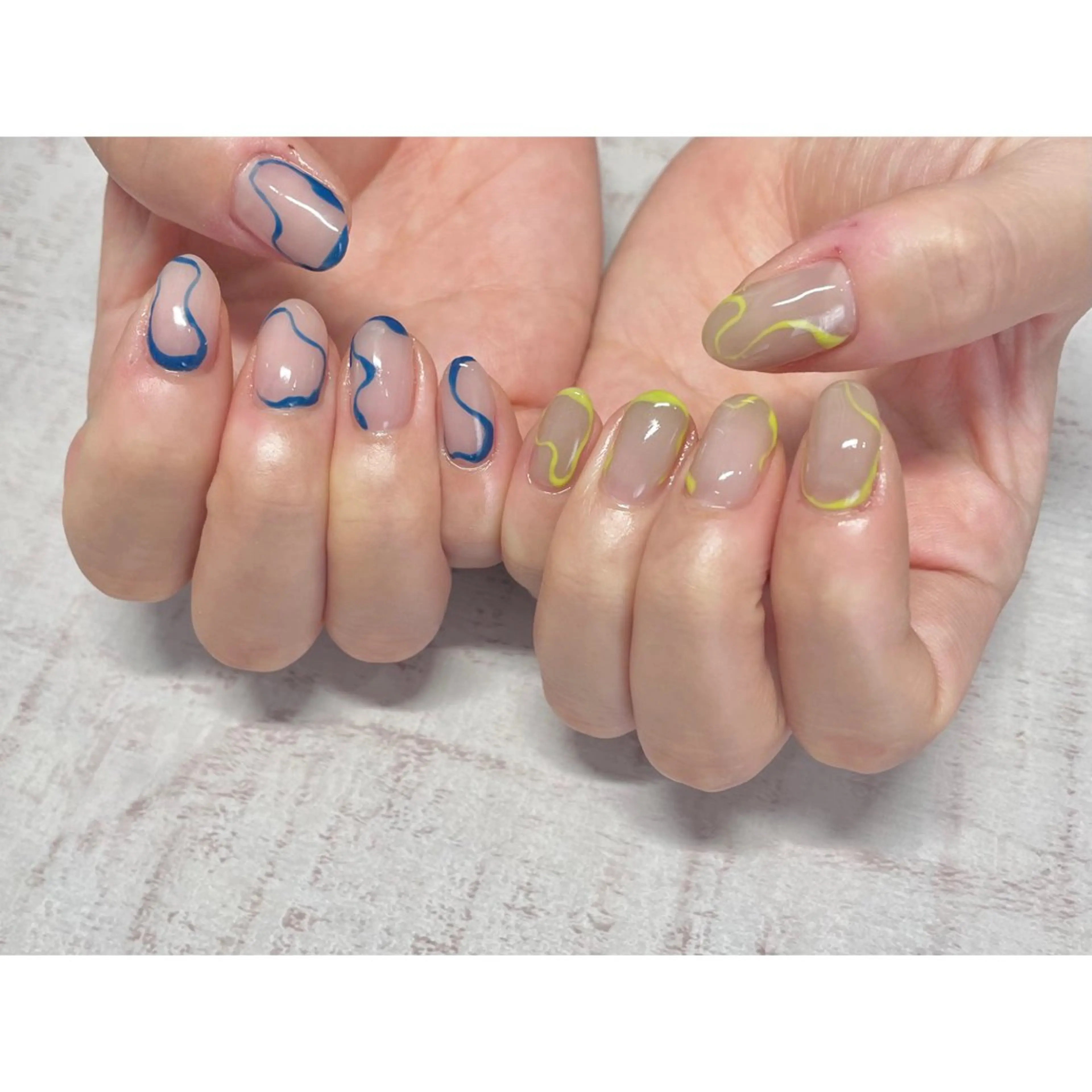 ネイル ニュアンスネイル 𖡼 yumenoのネイルデザイン