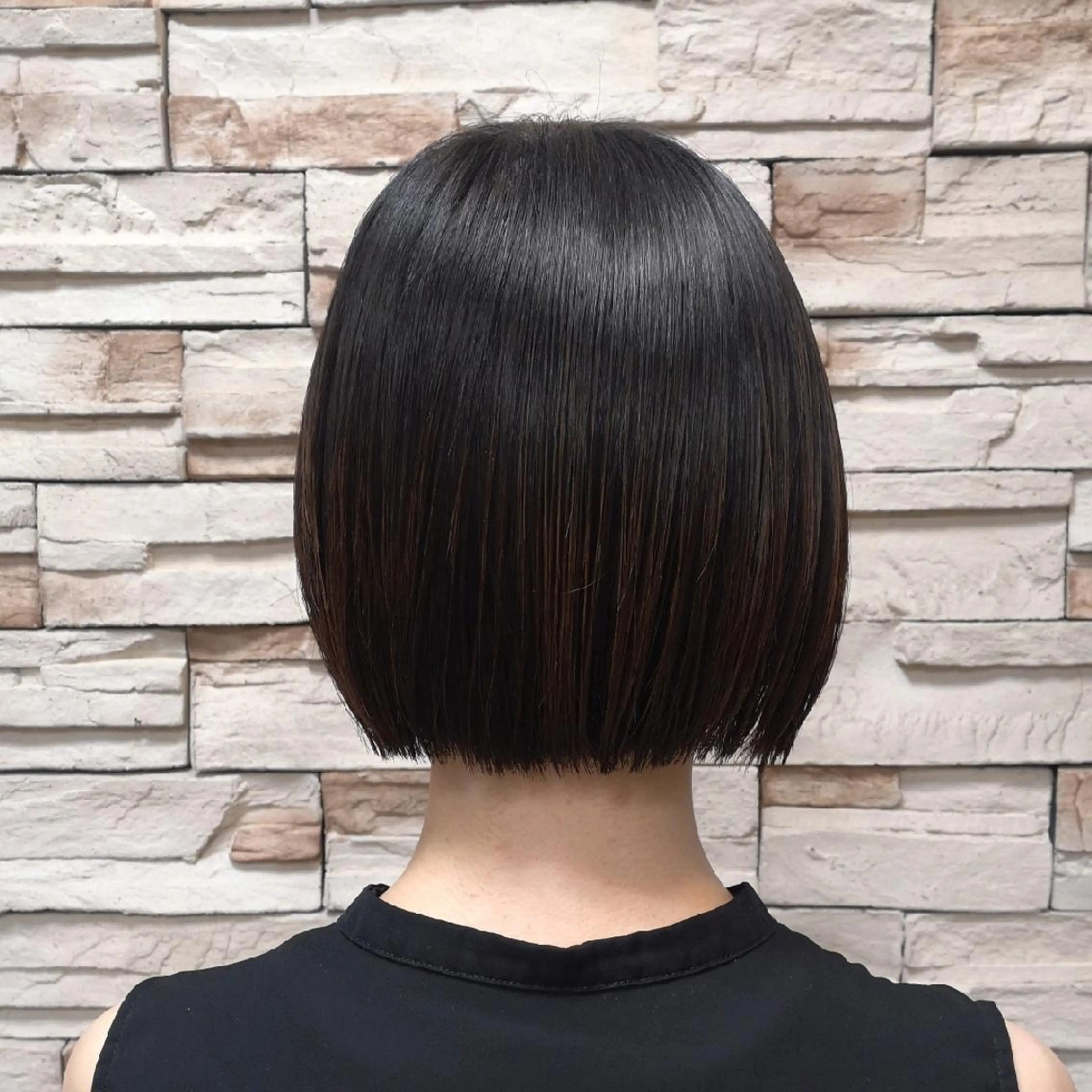 ショート ボブ THE APARTMENT of Solon錦糸町所属・艶髪/癒しスパ/メン ズ可🫧cannahのヘアスタイル