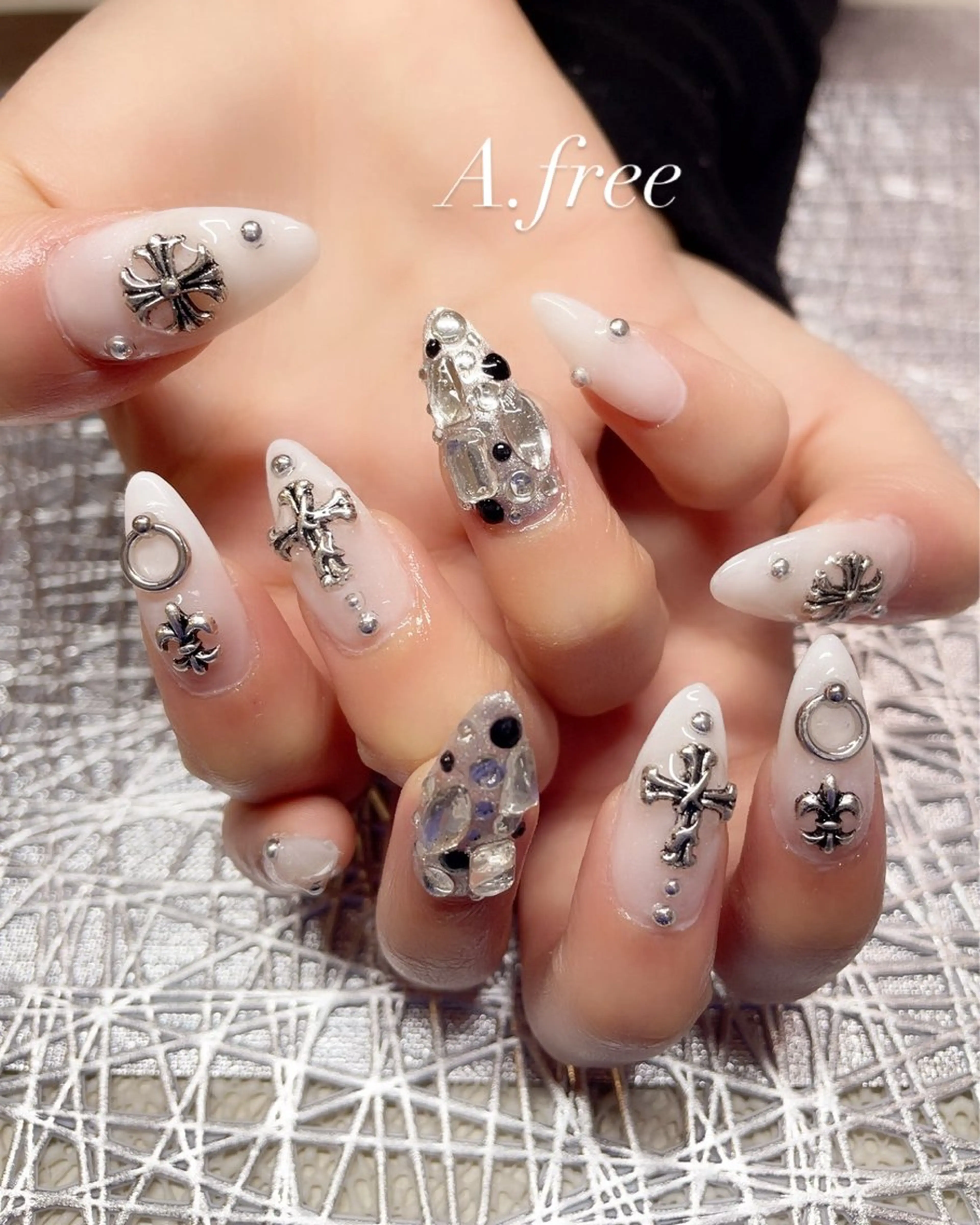 ネイル A.free✧*｡ アレルギー対応✧*｡のネイルデザイン