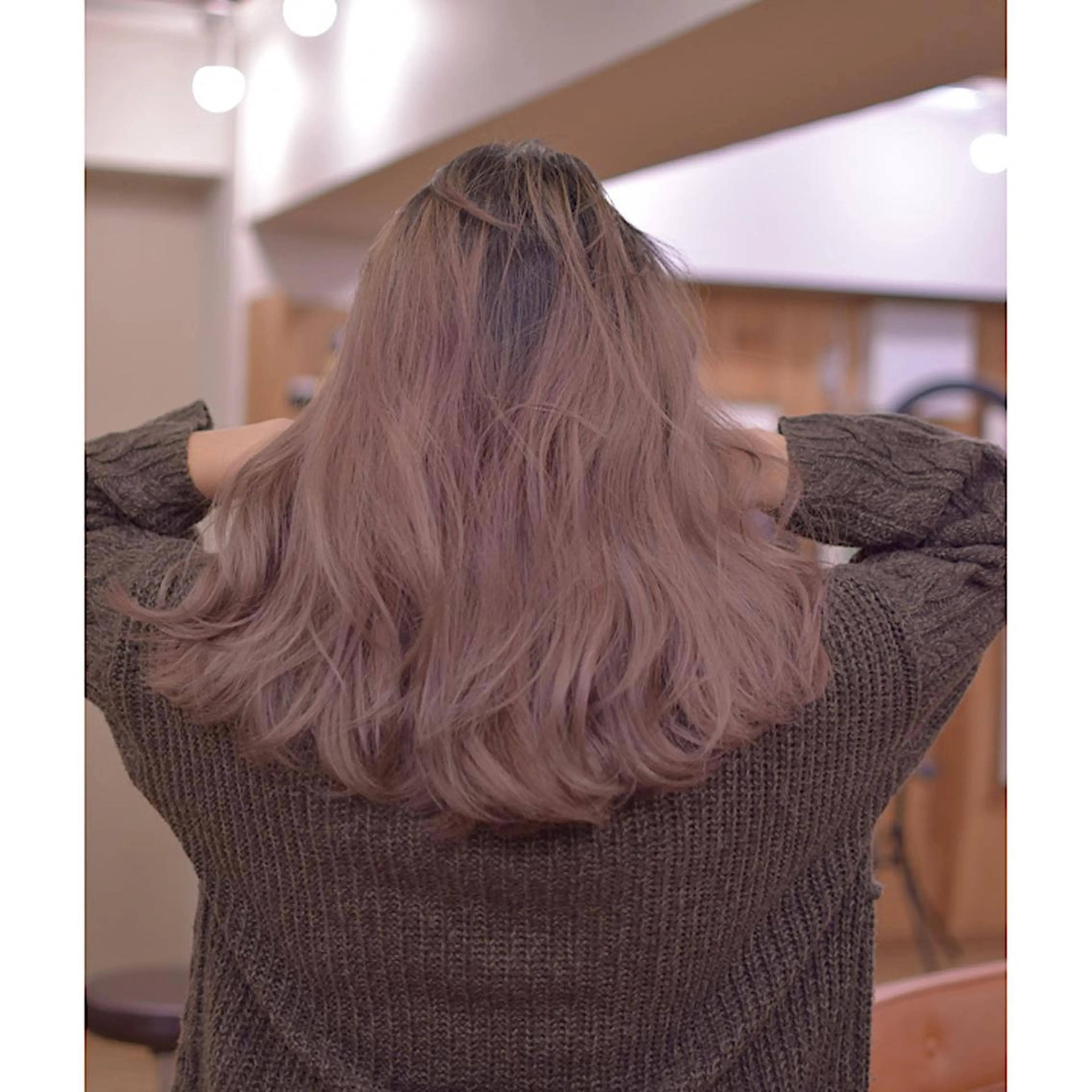 セミロング カラー 小顔ショートヘア♪ TAKUMIのヘアスタイル