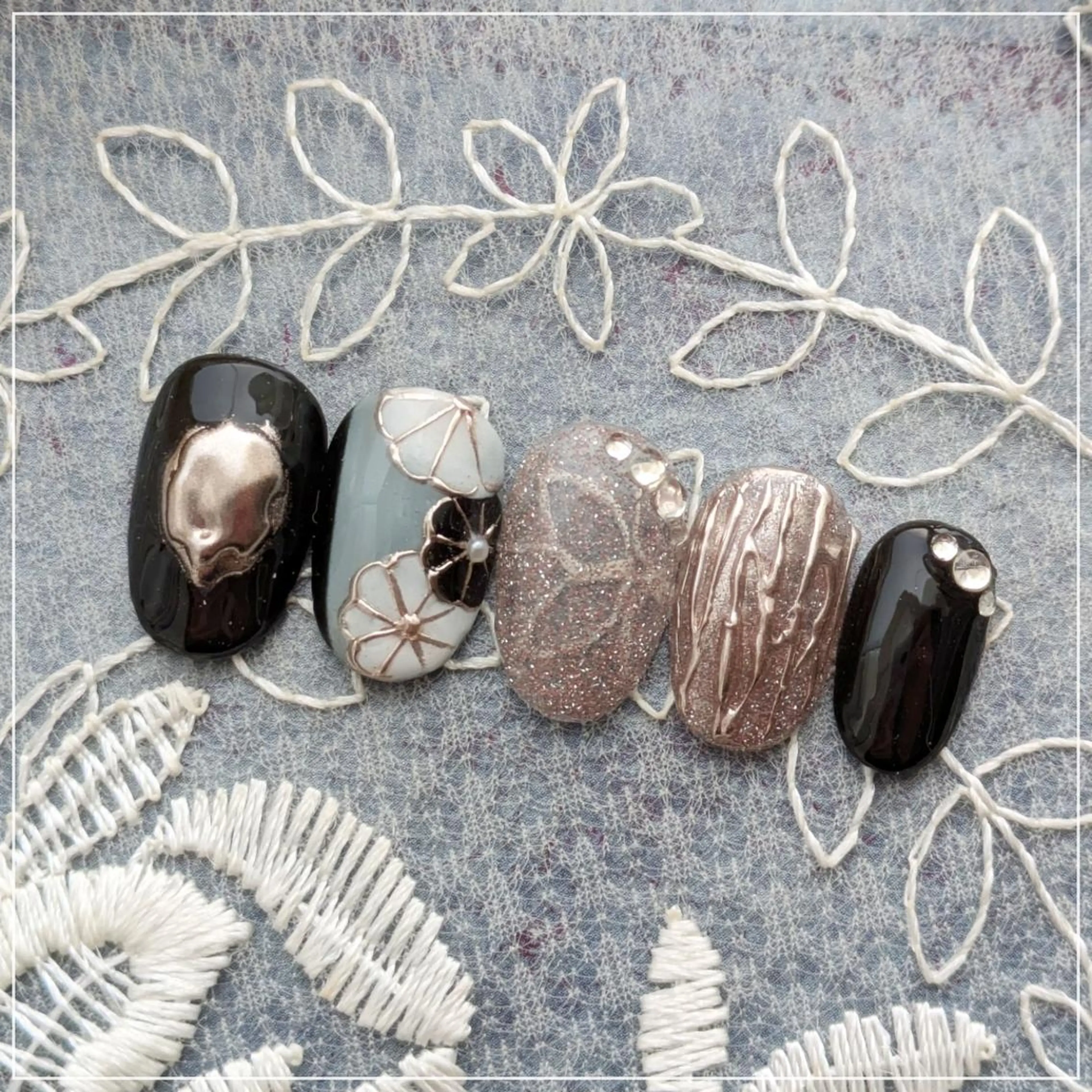 ネイル 山田 麻衣のネイルデザイン