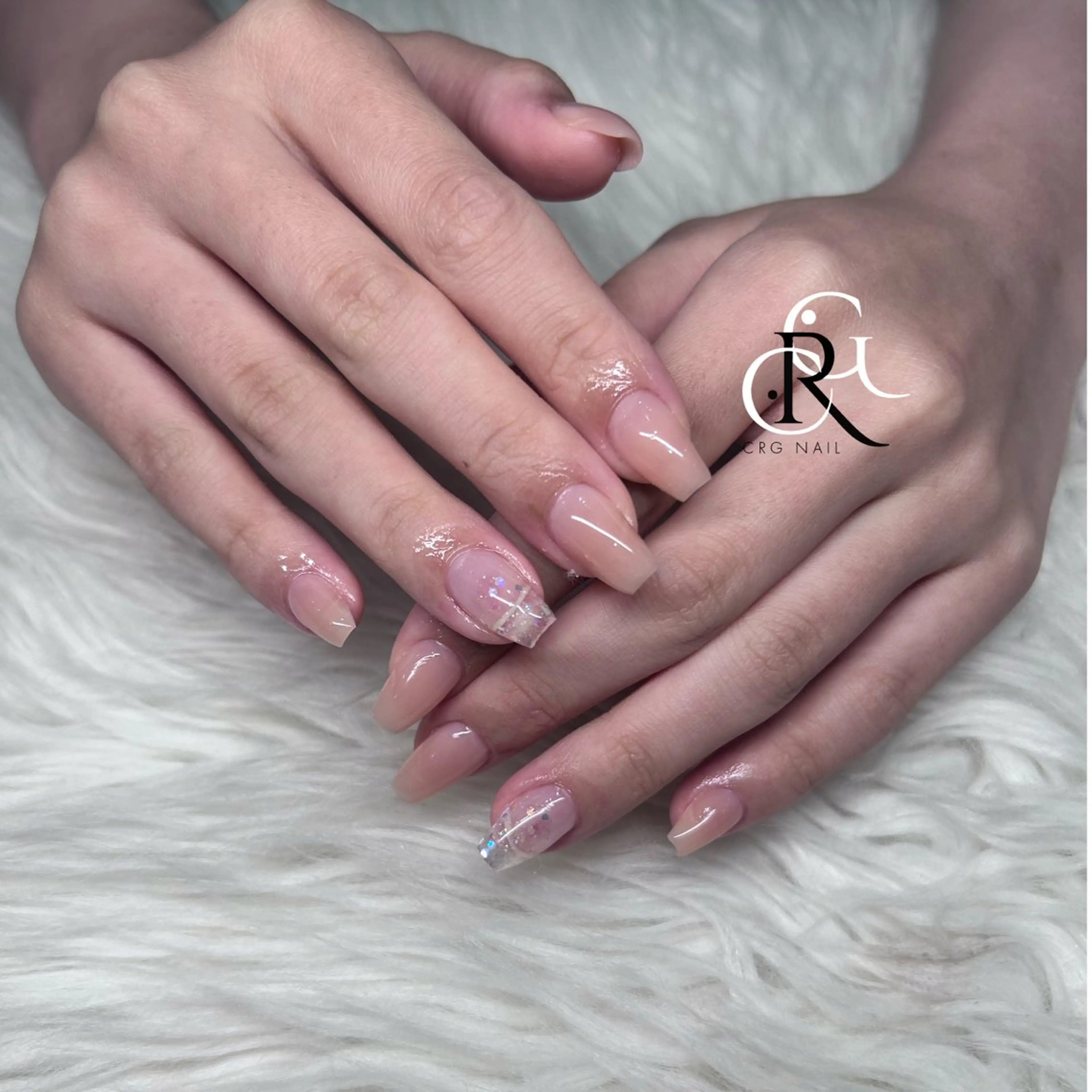 ショート ハンドネイル CRGNAIL EMIRIのネイルデザイン