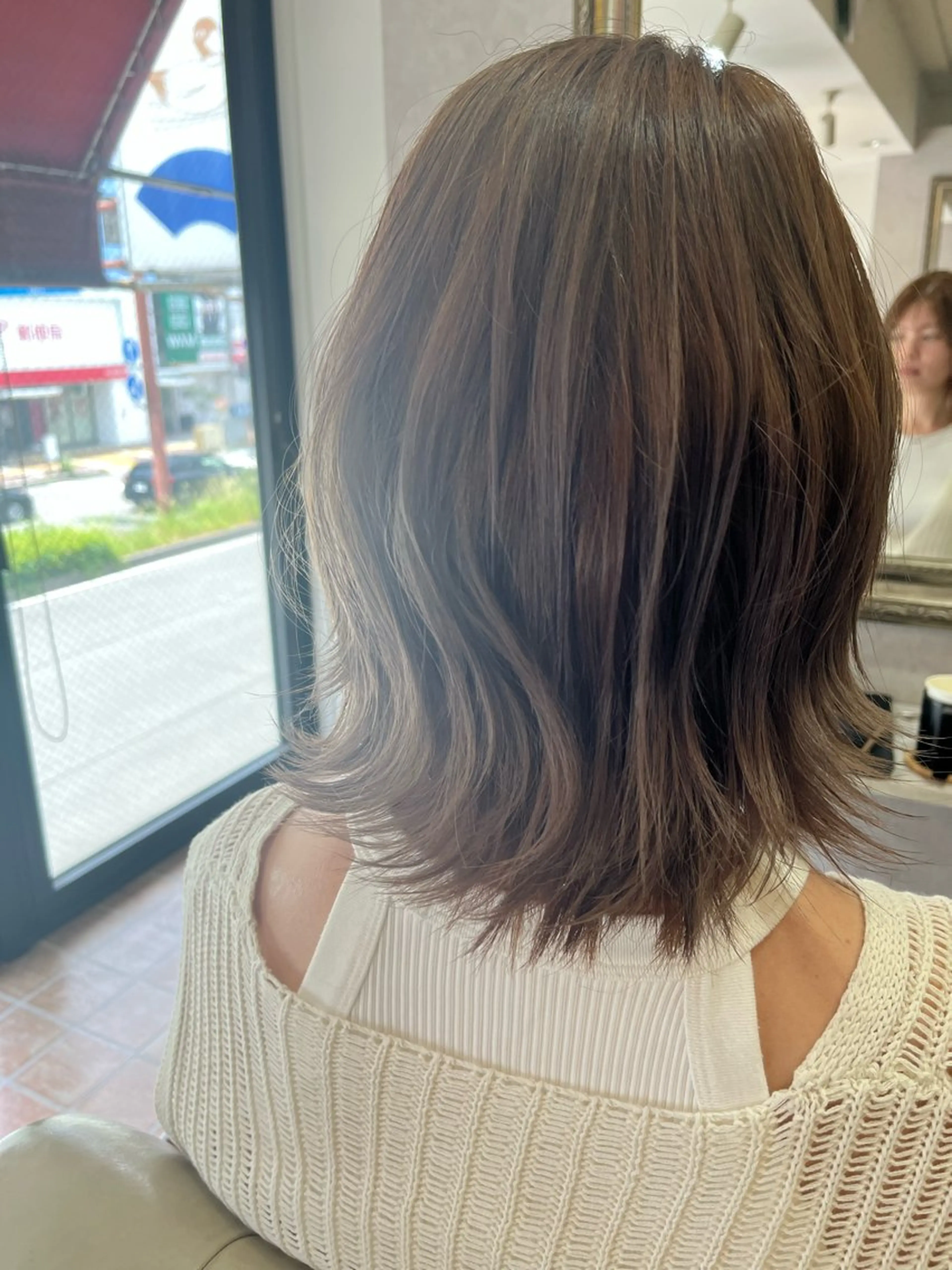 ショート カラー ブリーチ 🔷岡村主明🔷 Lafestaのヘアスタイル