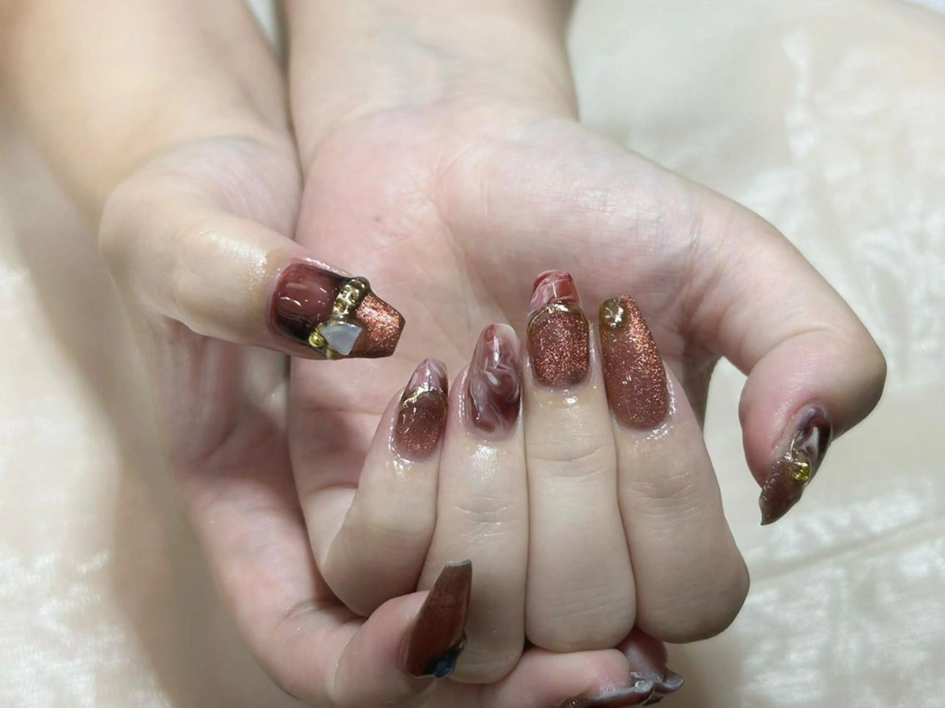 ネイル VIVIAN リサのネイルデザイン