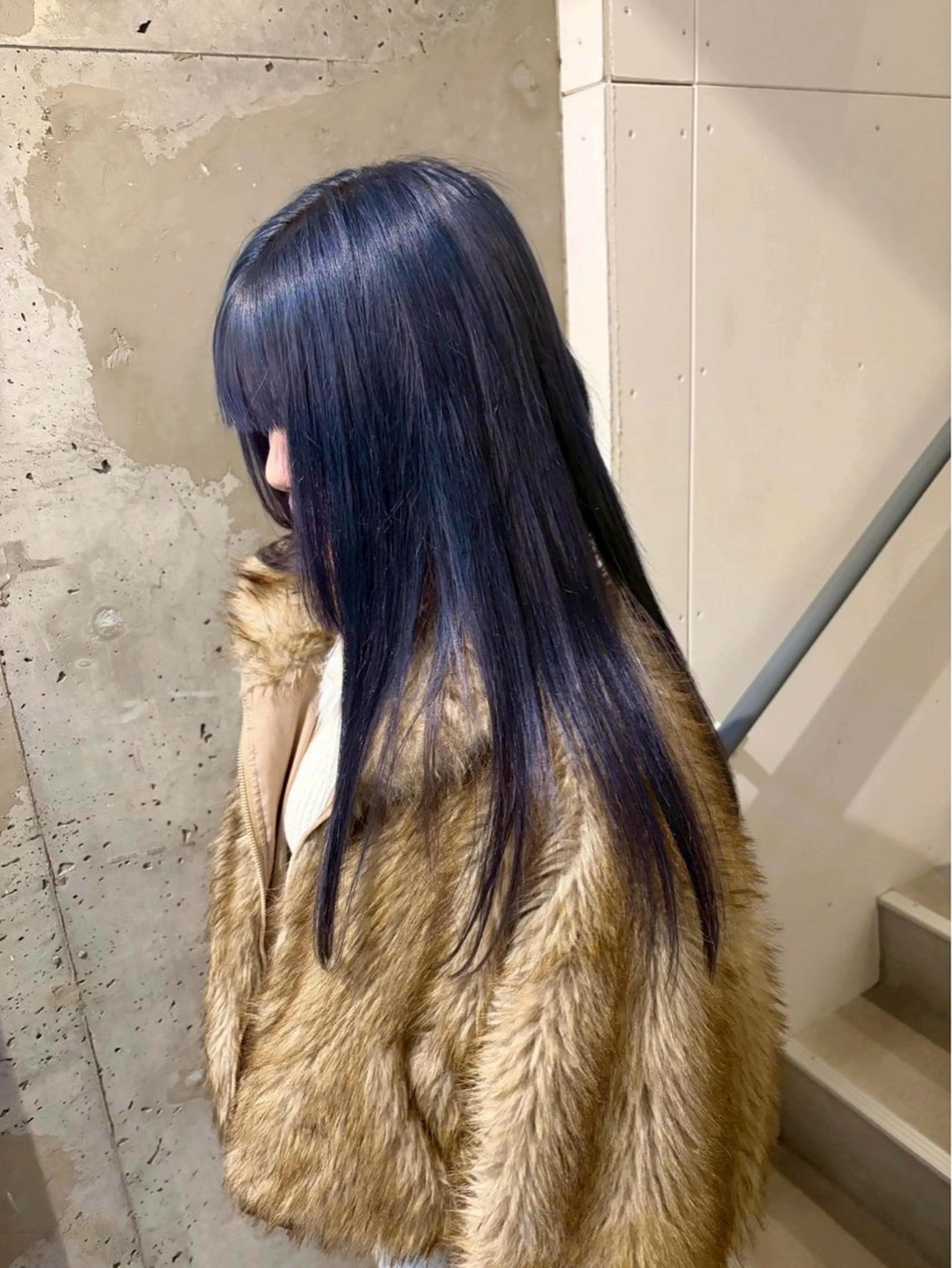 ロング ヘアカラー 中田 桃夏のヘアスタイル