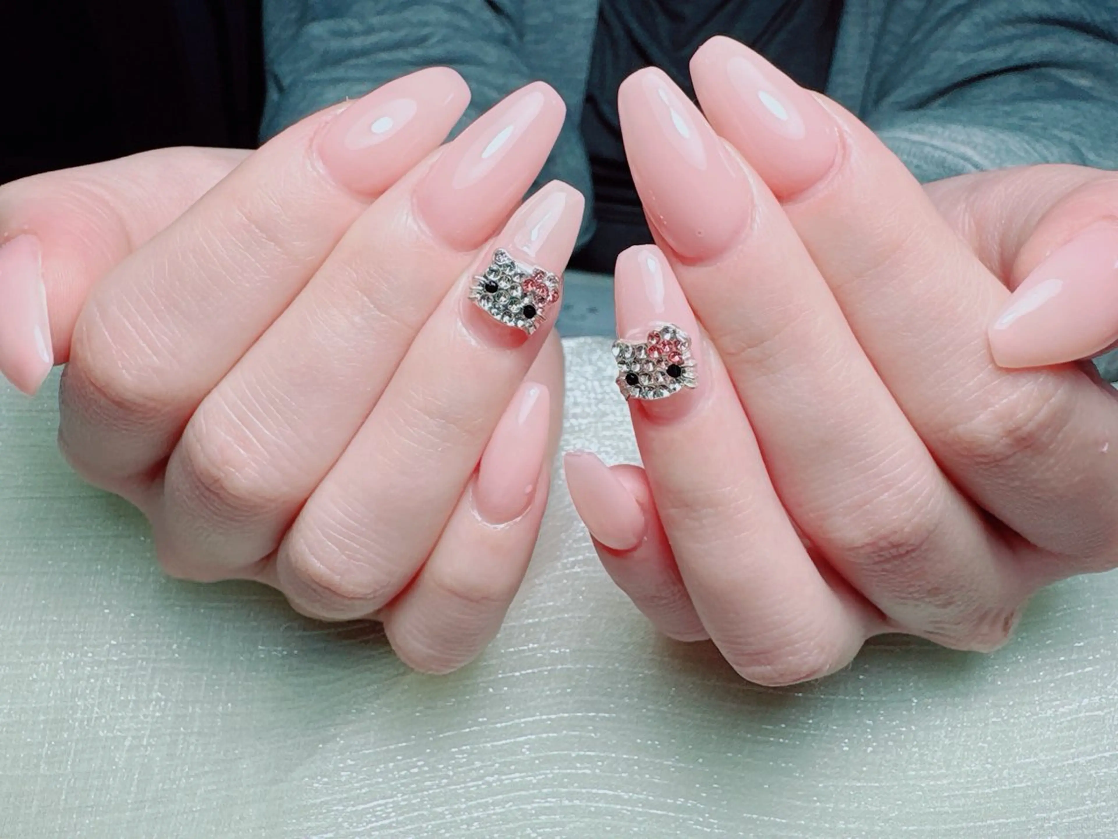 ネイル ハンドネイル Yuxi Beauty salon 【ユーシィー ビューティ サロン】所属・ユーシーネイルサロン 池田公園店のネイルデザイン