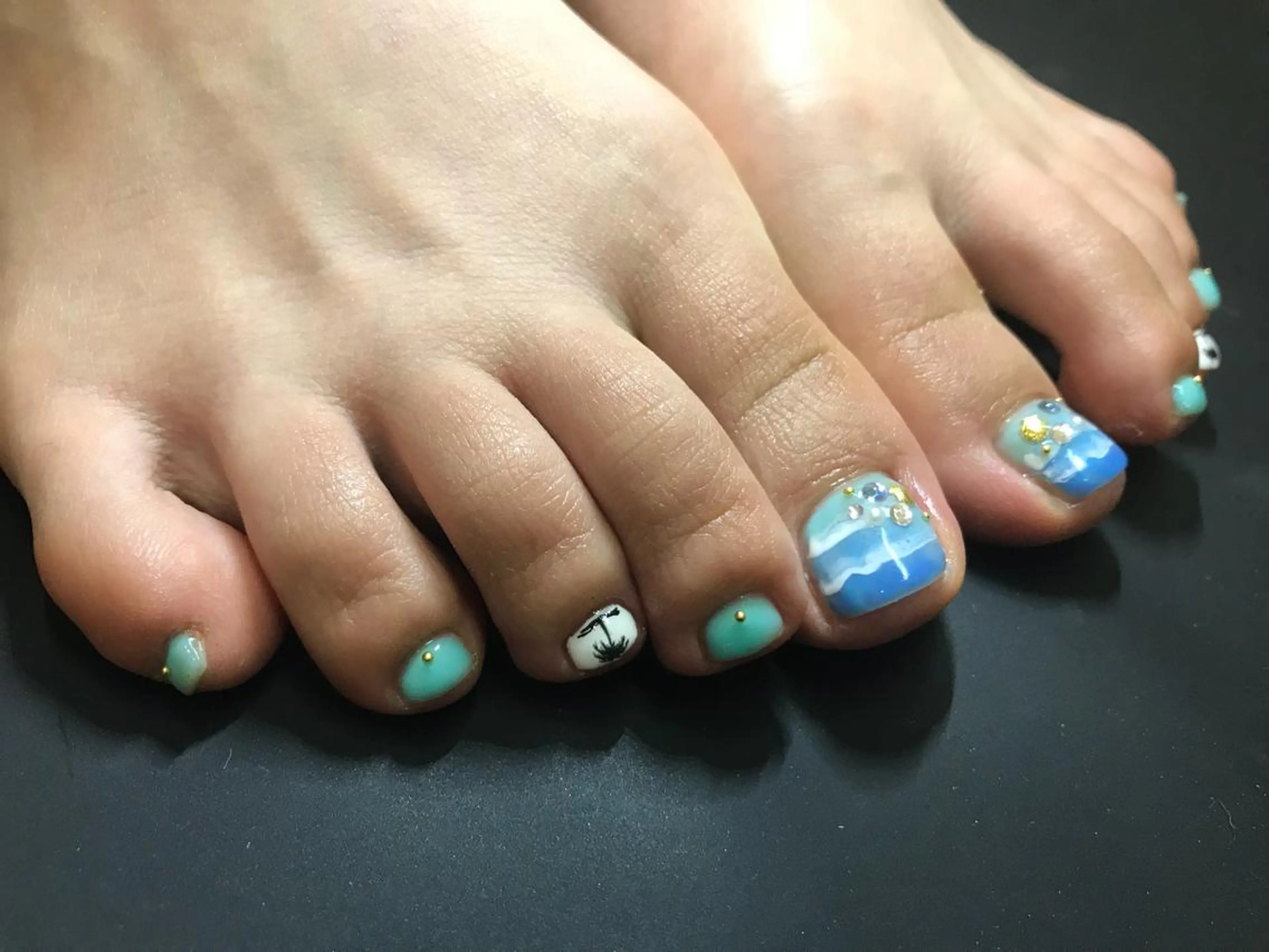 ネイル フットネイル みんなの店所属・仲谷 つかさのエステ・リラクイメージ