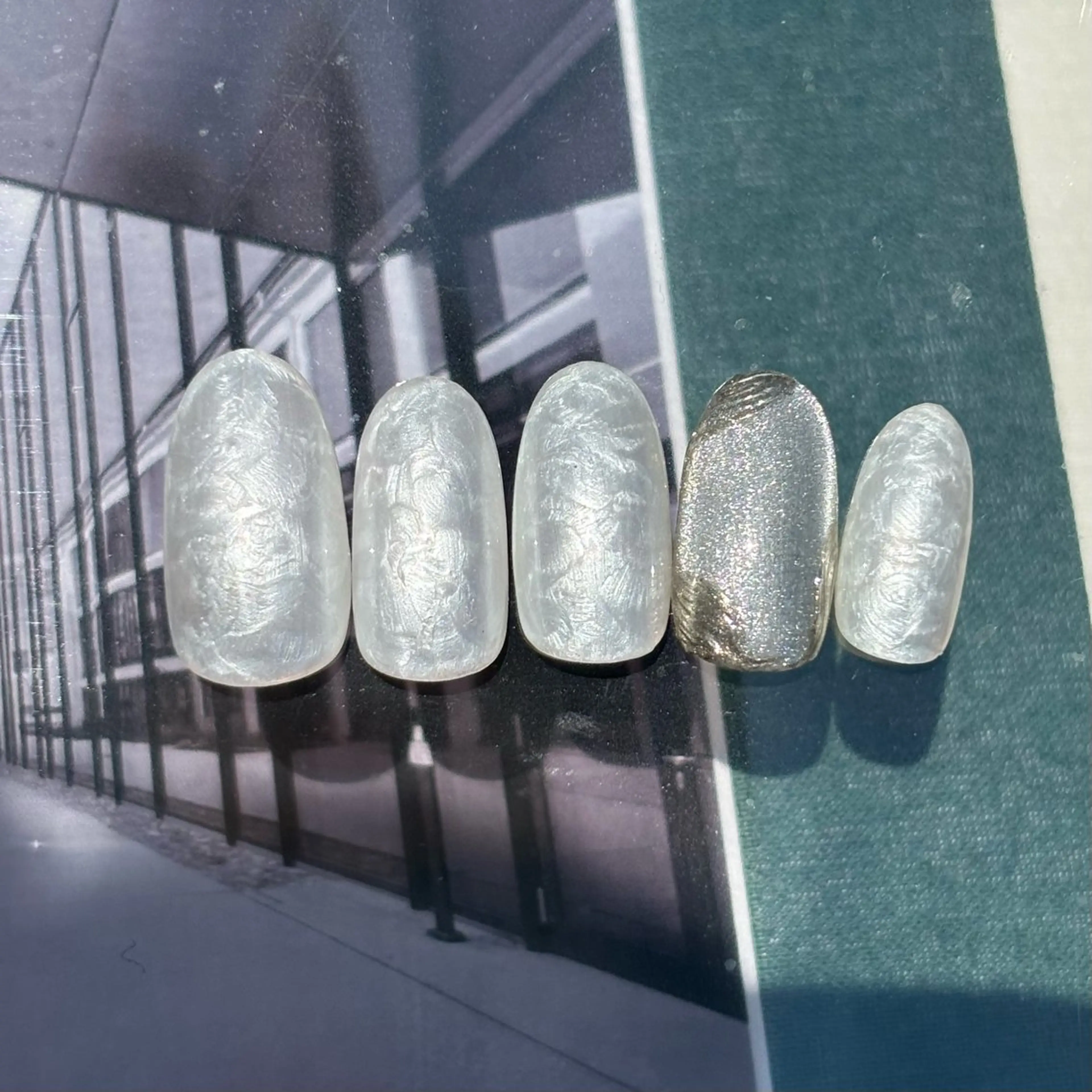 ネイル ease所属・ease (イーズ)のネイルデザイン