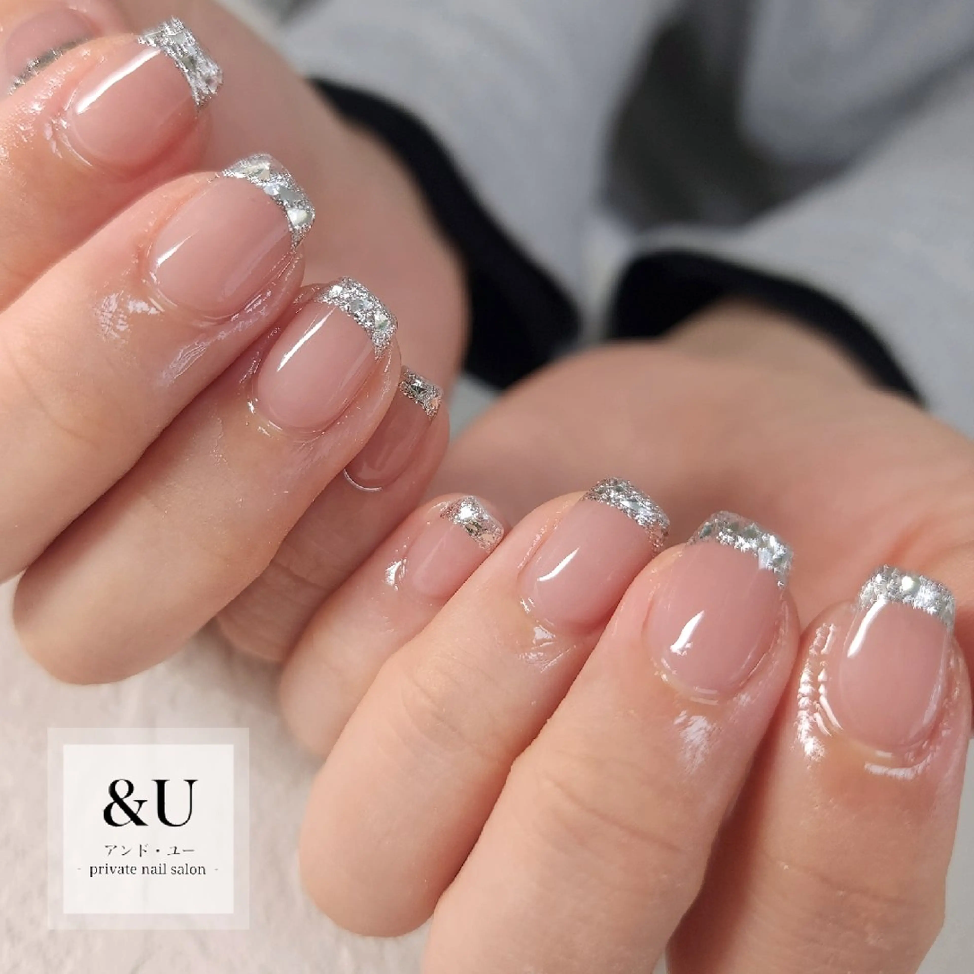 ネイル フレンチネイル ガラスフレンチ ハンドネイル ＆Ｕ (アンド・ユー)のネイルデザイン