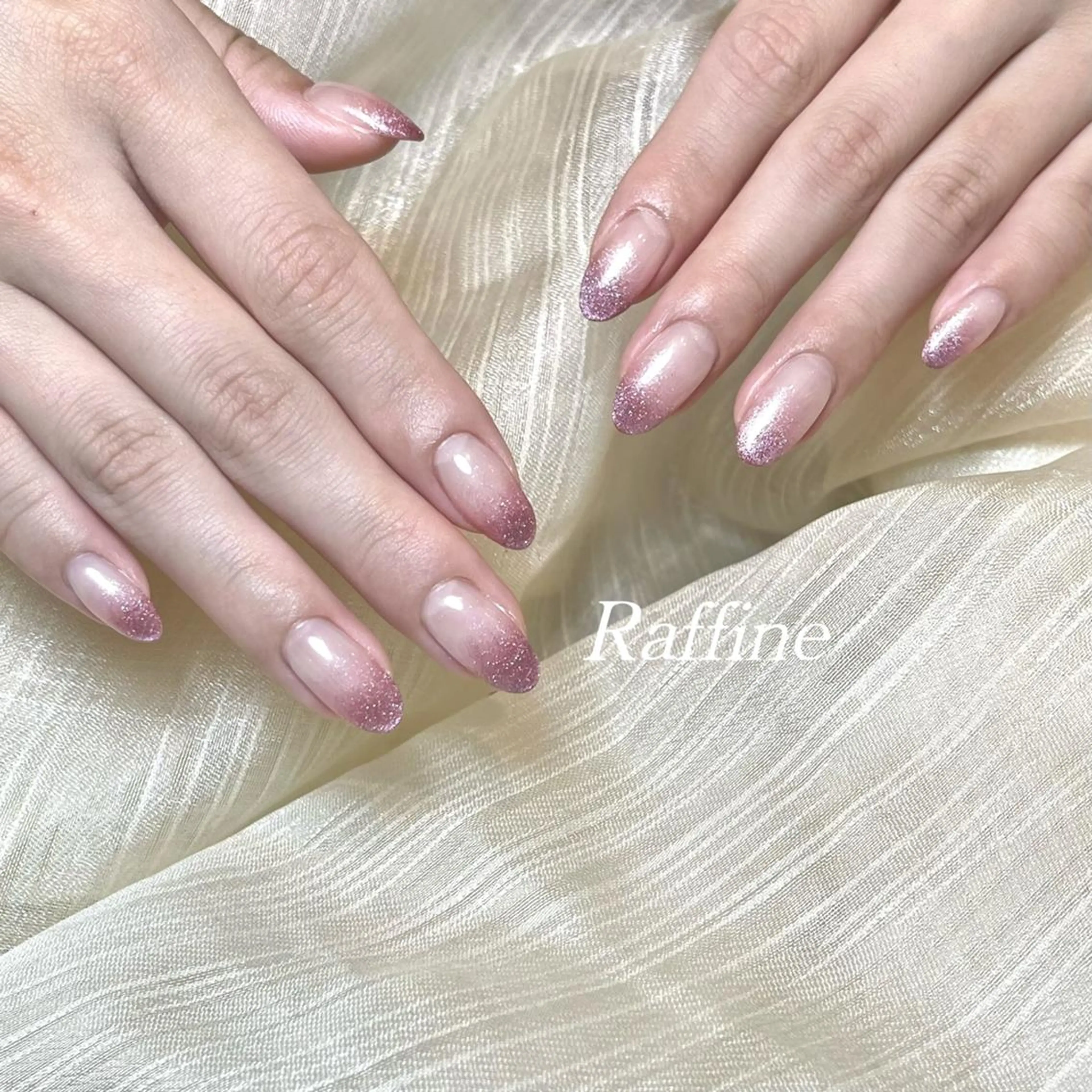 ネイル RAFFINE 月🦋🩵のネイルデザイン