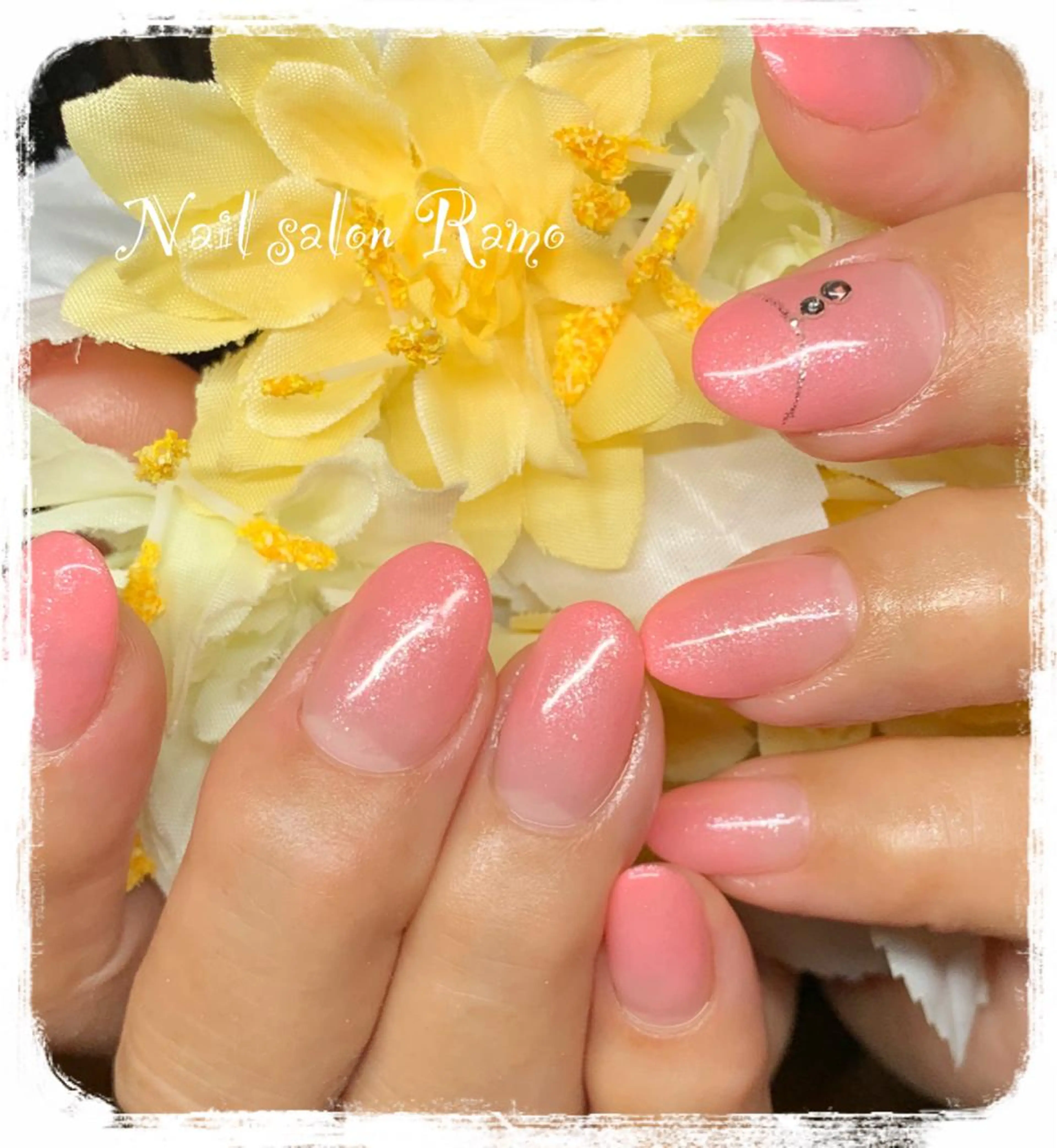 ネイル グラデーション シンプルネイル Nail salon Ramo所属・松田 祥子のネイルデザイン