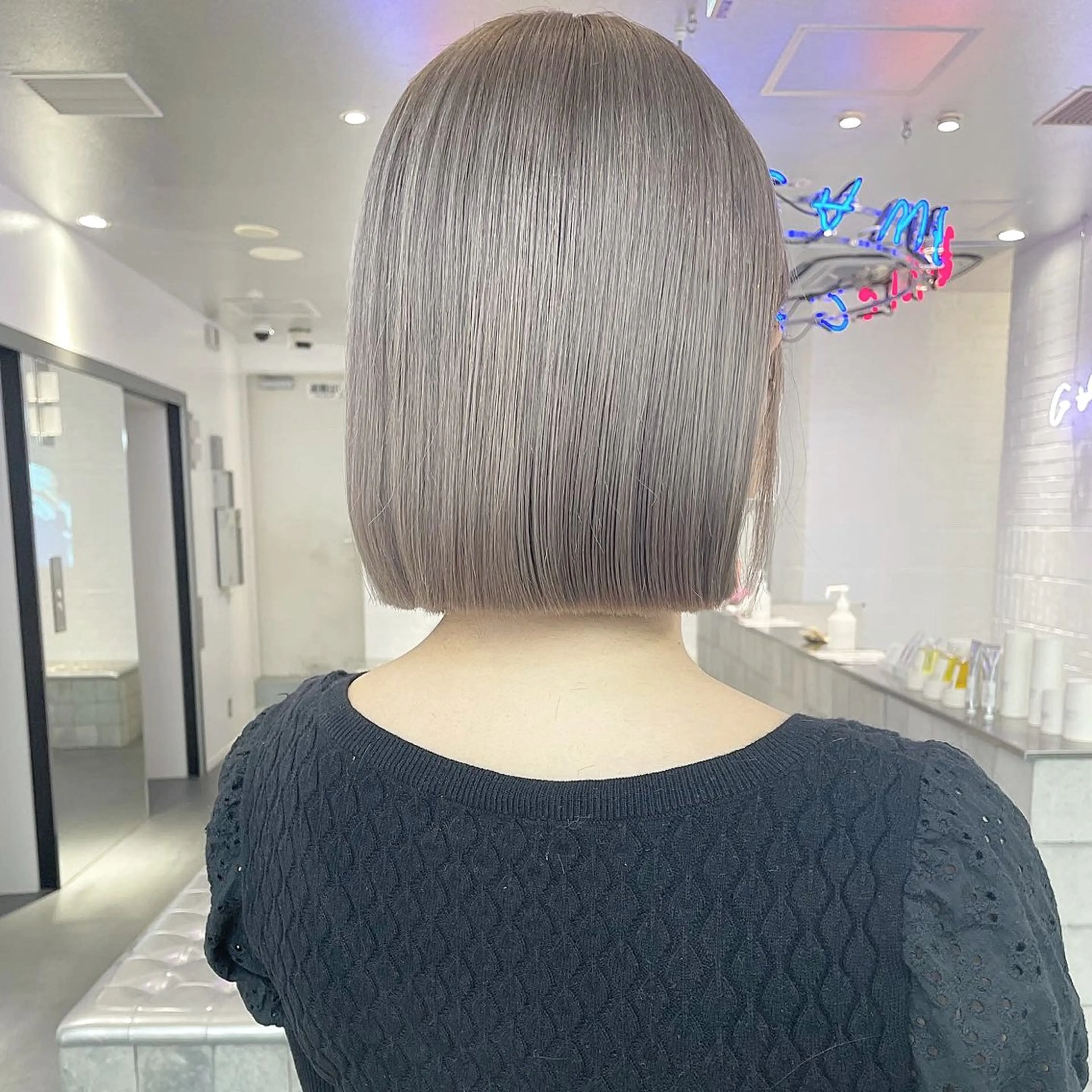 セミロング カラー ヘアカラー 🌈ベージュ艶髪🌈 ユウトのヘアスタイル