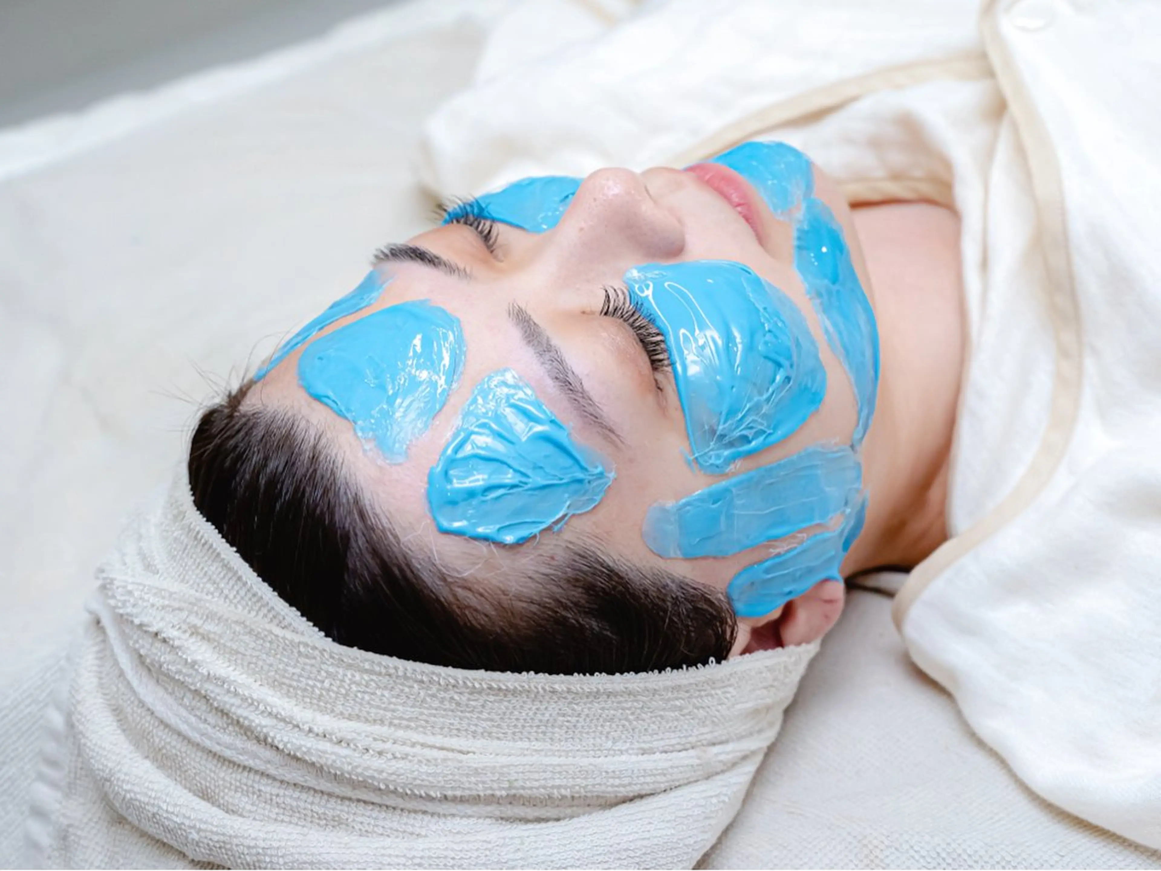 《当日予約限定》お得セット割/眉毛＋顔全体ワックス脱毛 90分¥12100→9900の写真