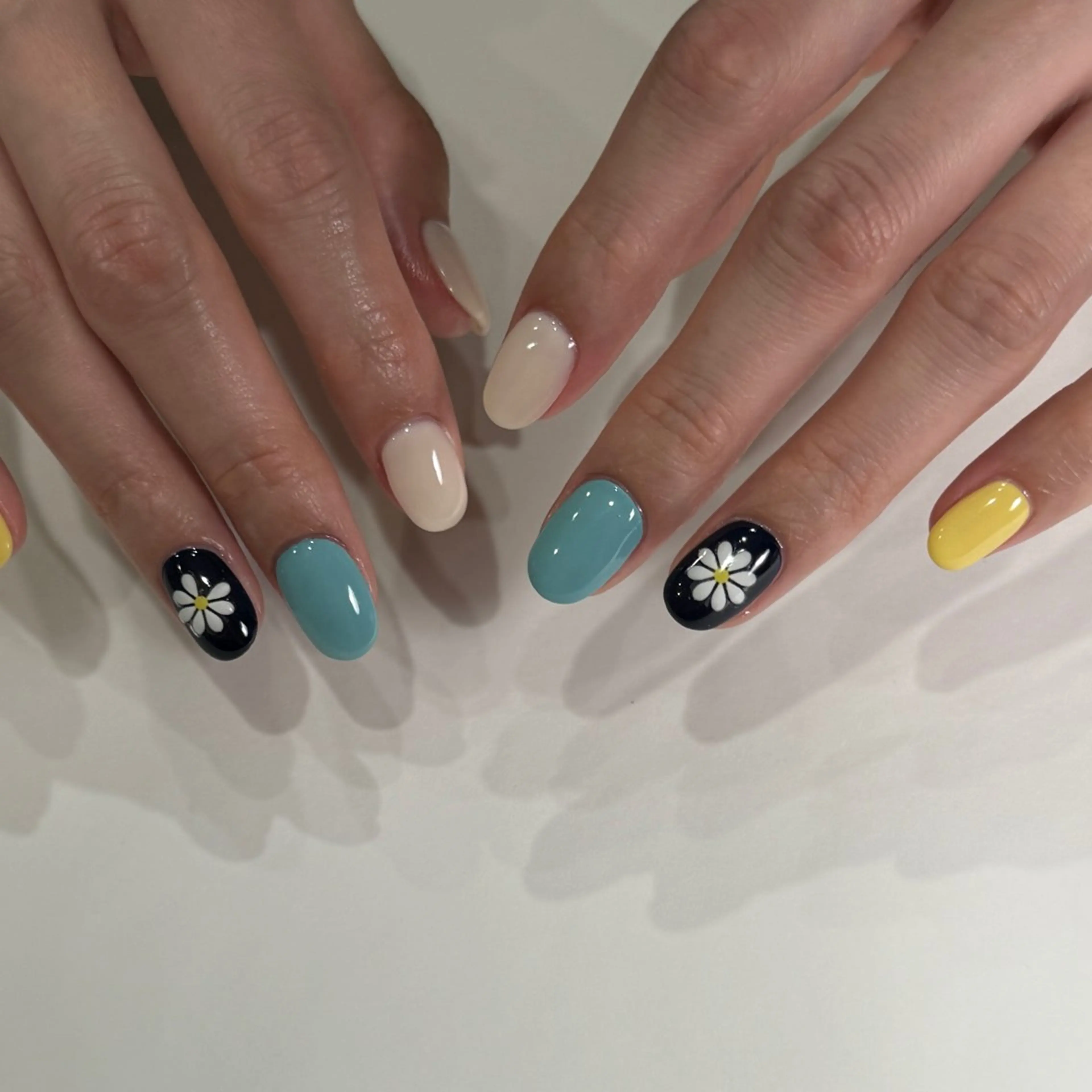 ネイル はるか 中目黒ネイルのネイルデザイン