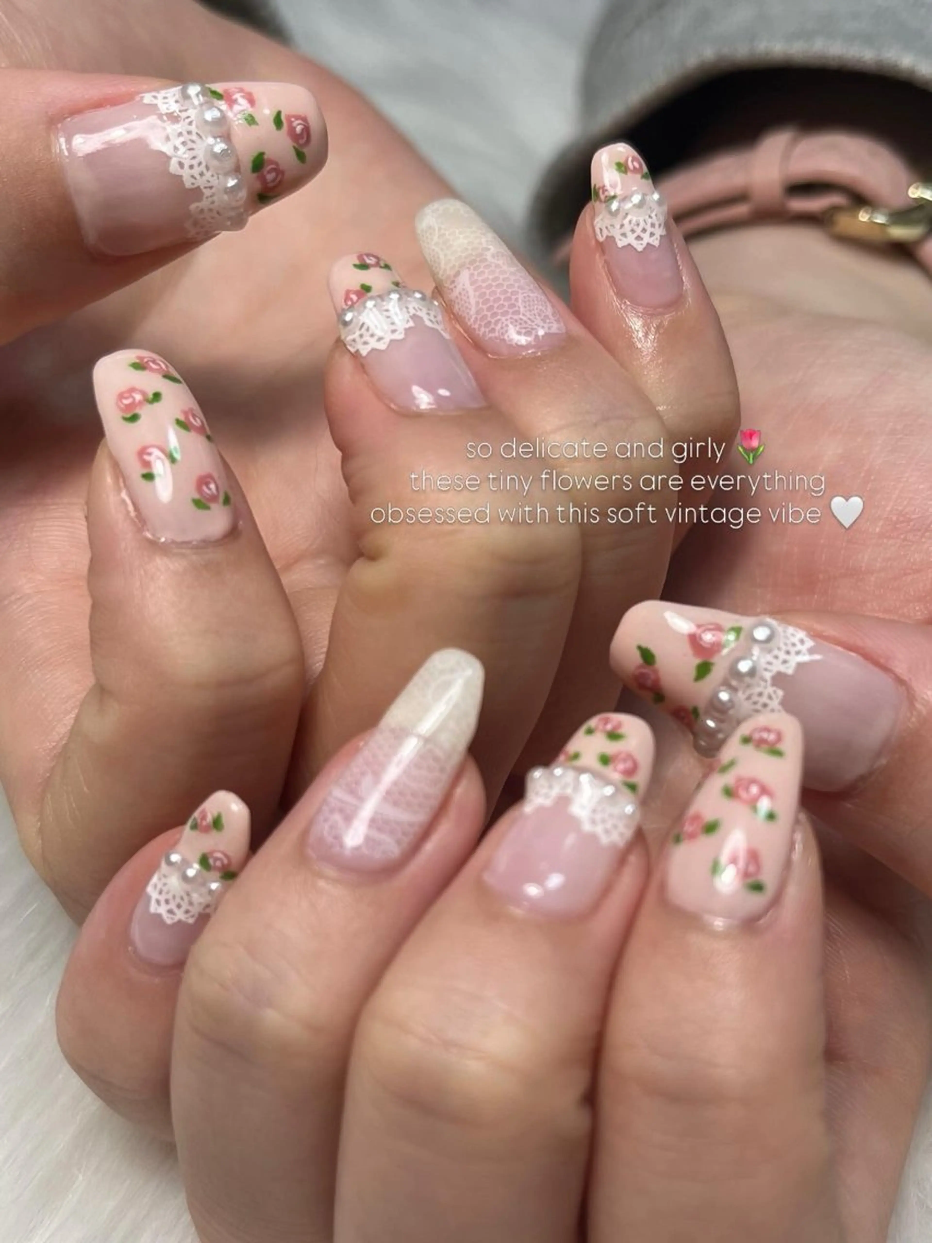 ネイル フラワーネイル ガーリー レース ピンク 春ネイル フットネイル Nail salon Hanakoのネイルデザイン