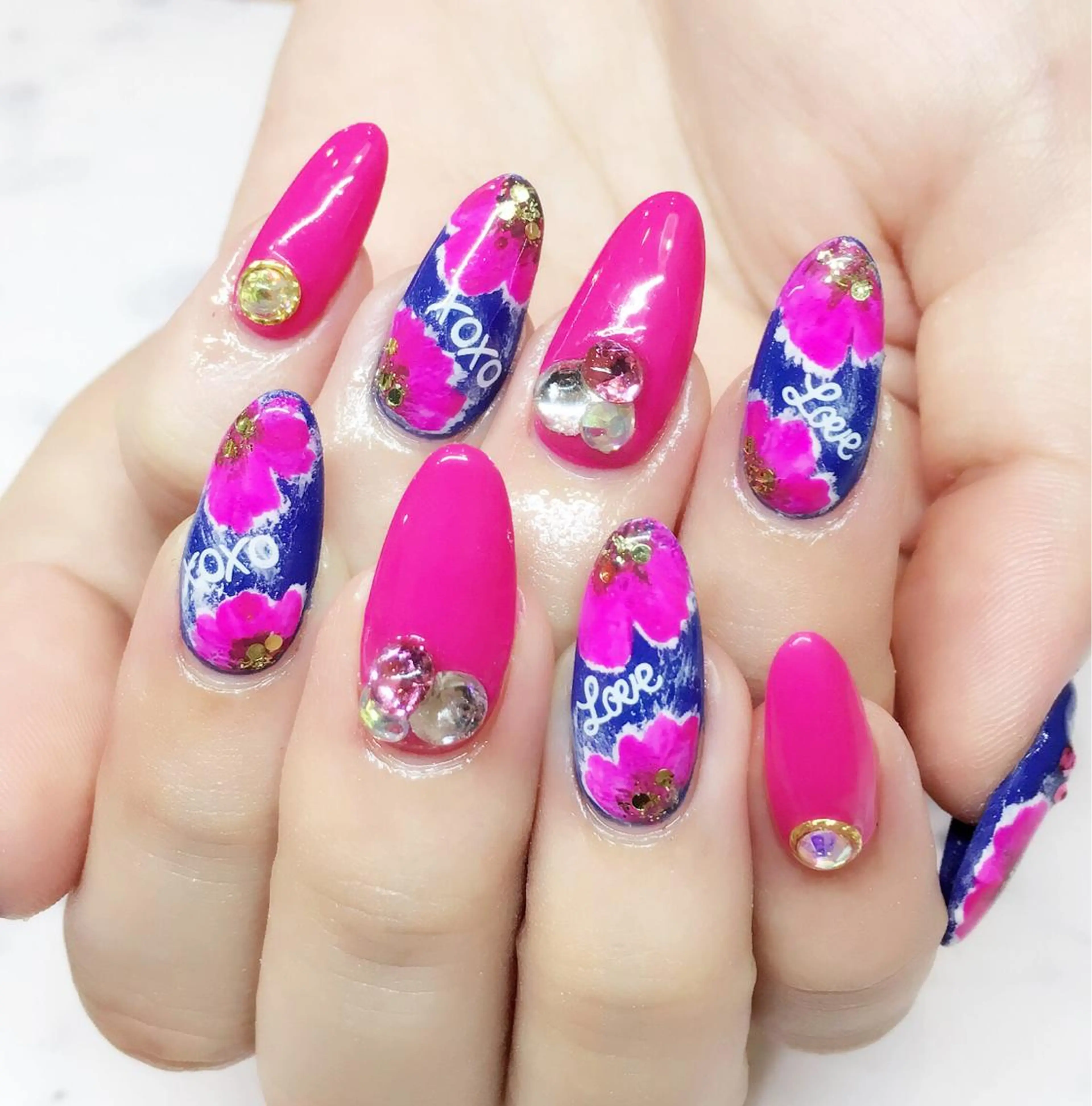 ネイル アートネイル フラワーネイル 持ち込み ピンク スカルプネイル nail salon Soeurのネイルデザイン