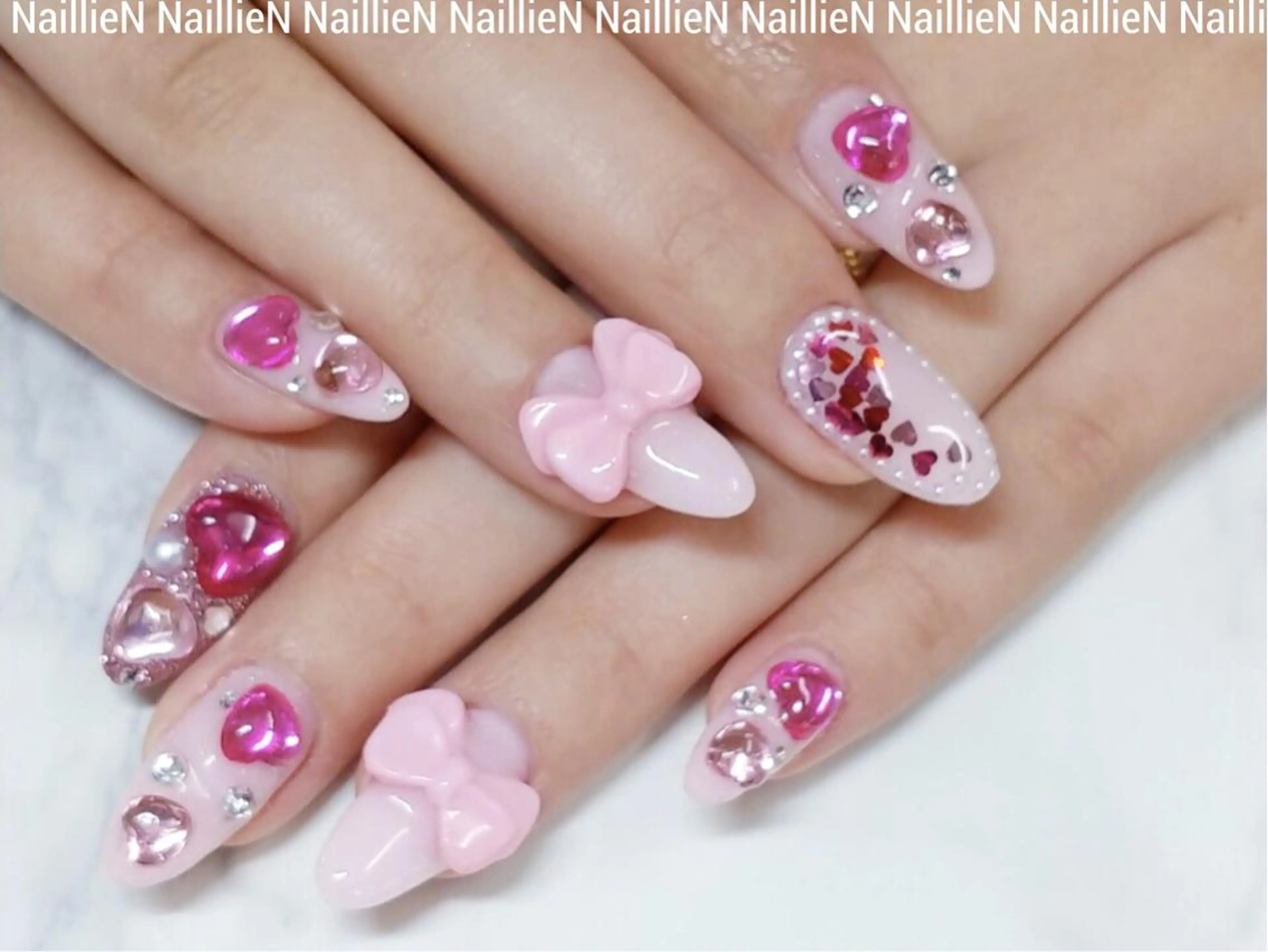 ネイル ガーリー ハンドネイル Nail lieNのネイルデザイン