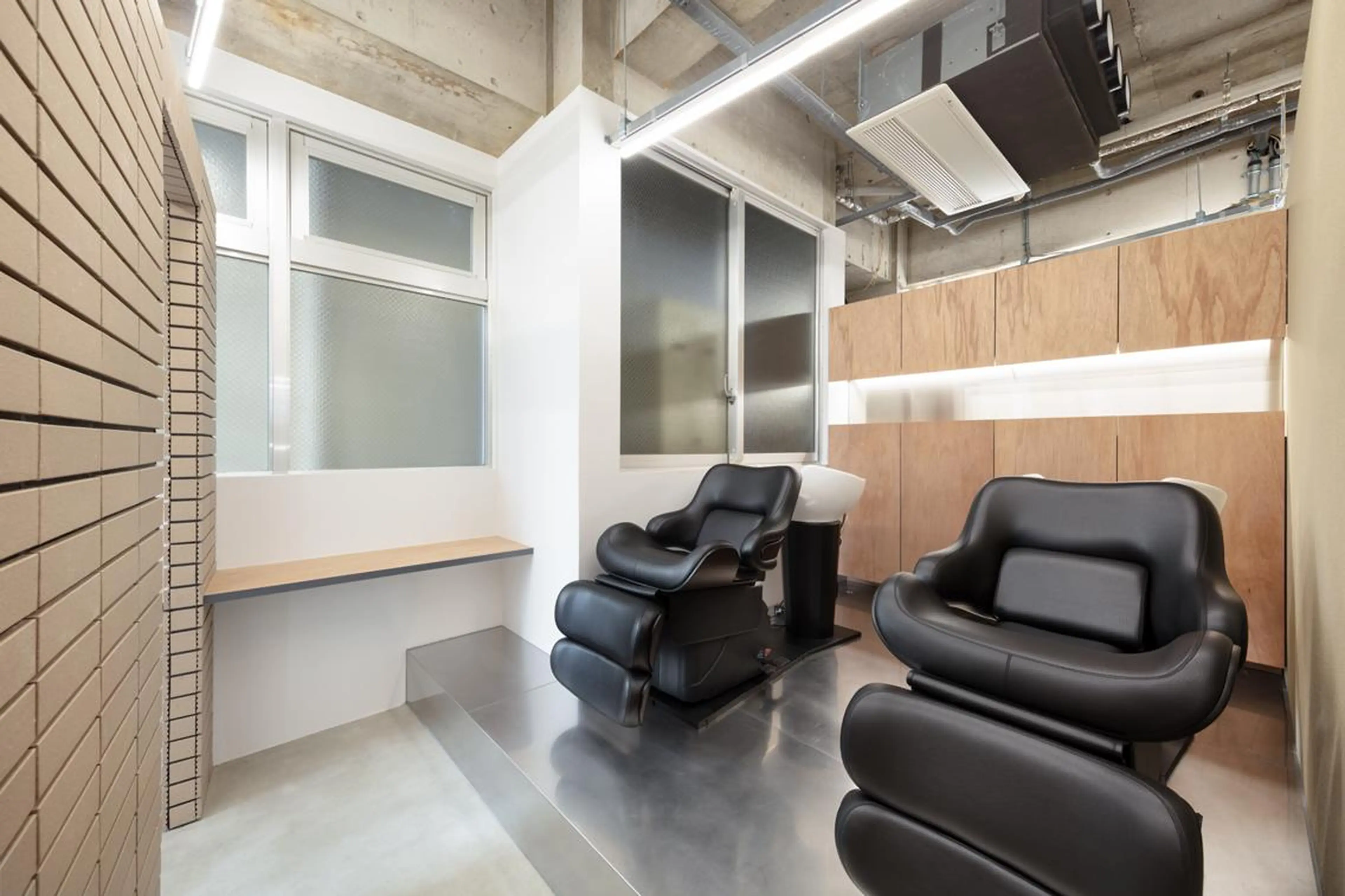 ロング カラー パーマ 【ヘアケア特化型】 newi天王寺のヘアスタイル