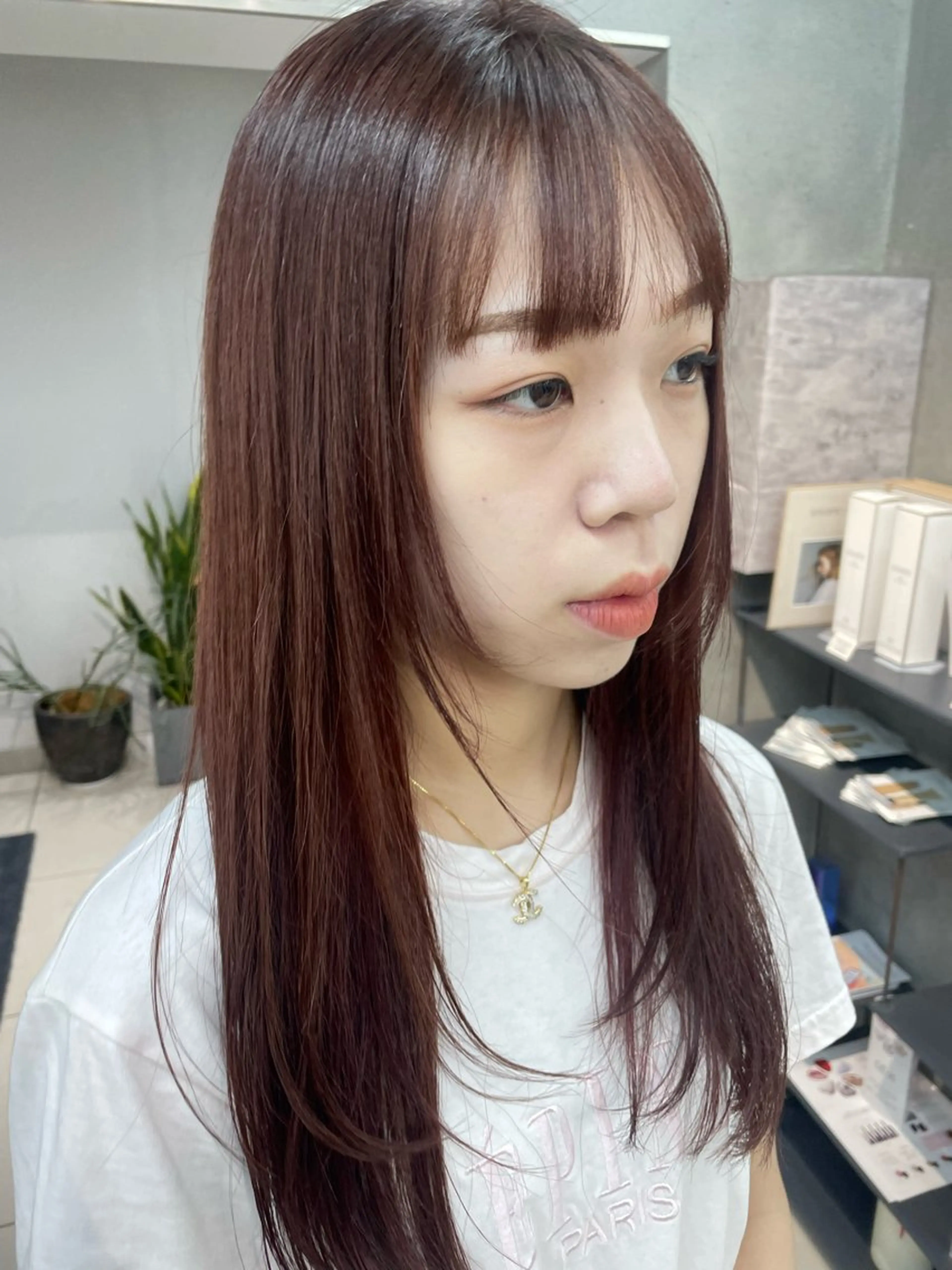 ミディアム カラー ヘアアレンジ ボブ/透明感ベージュ 🫧クルミ🌟のヘアスタイル