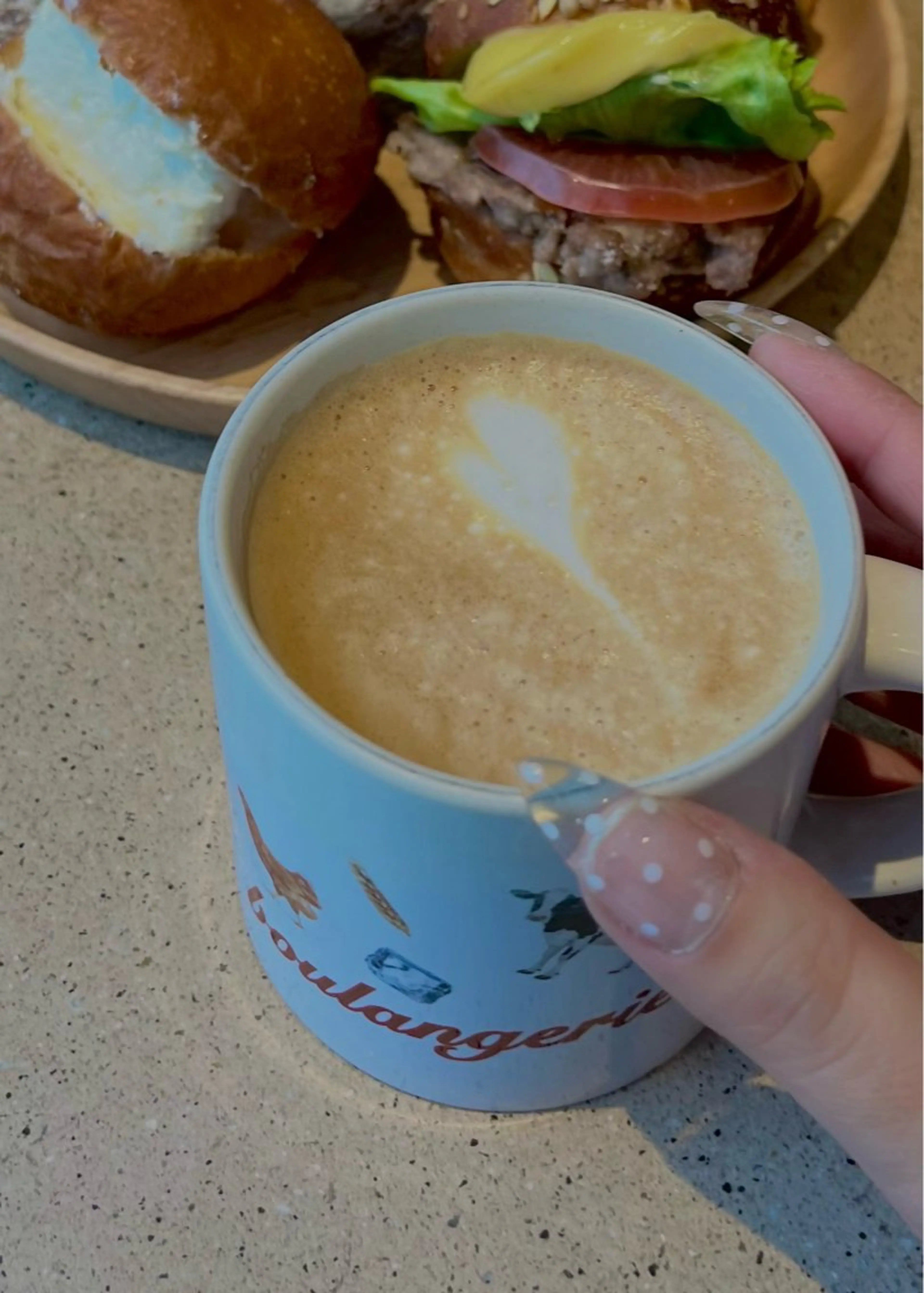 ネイル クリアネイル 長さ出し スカルプネイル シンプルネイル ハンドネイル nine.🦋 YUKOのネイルデザイン