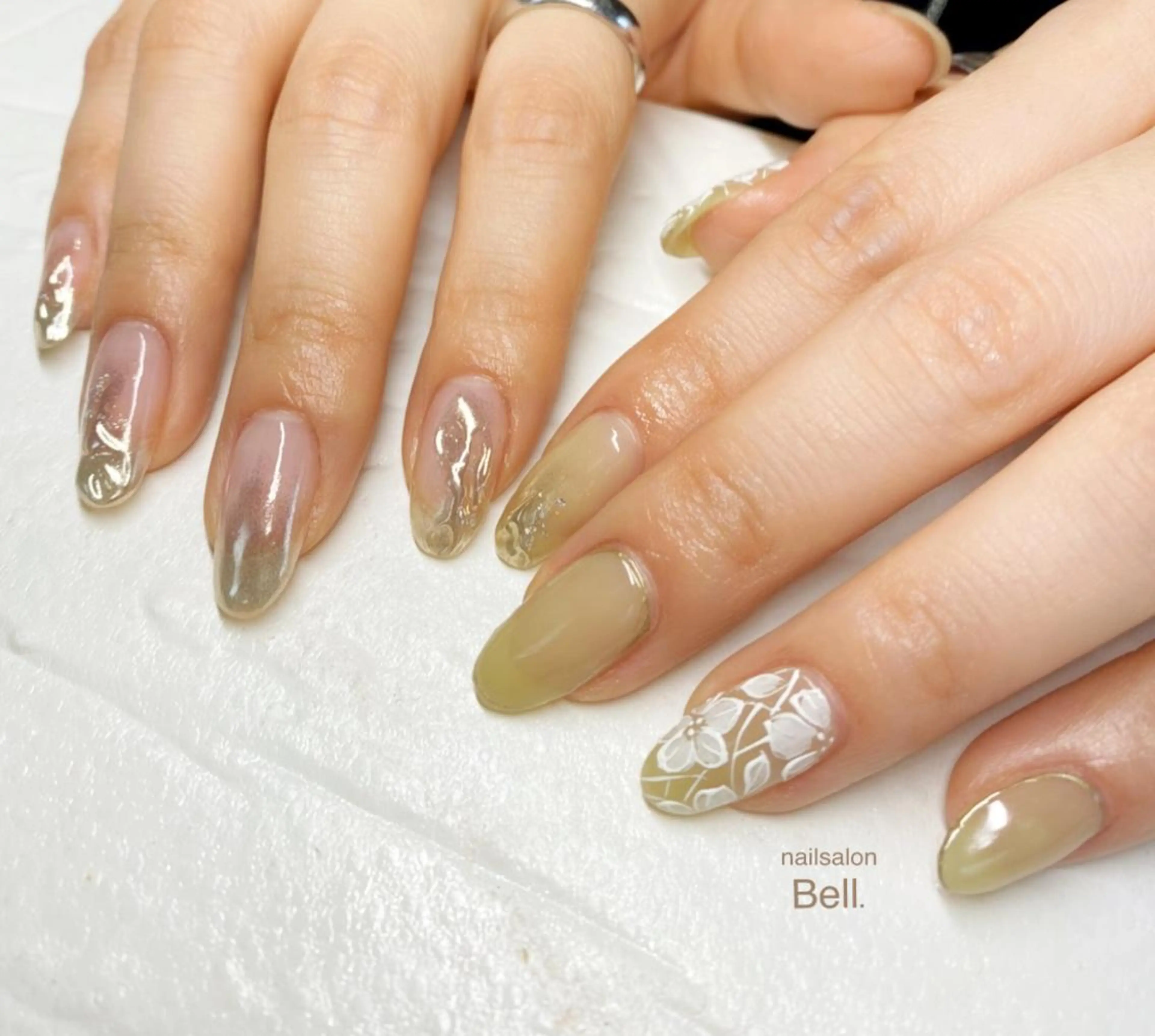 ネイル Y. Reonaのネイルデザイン