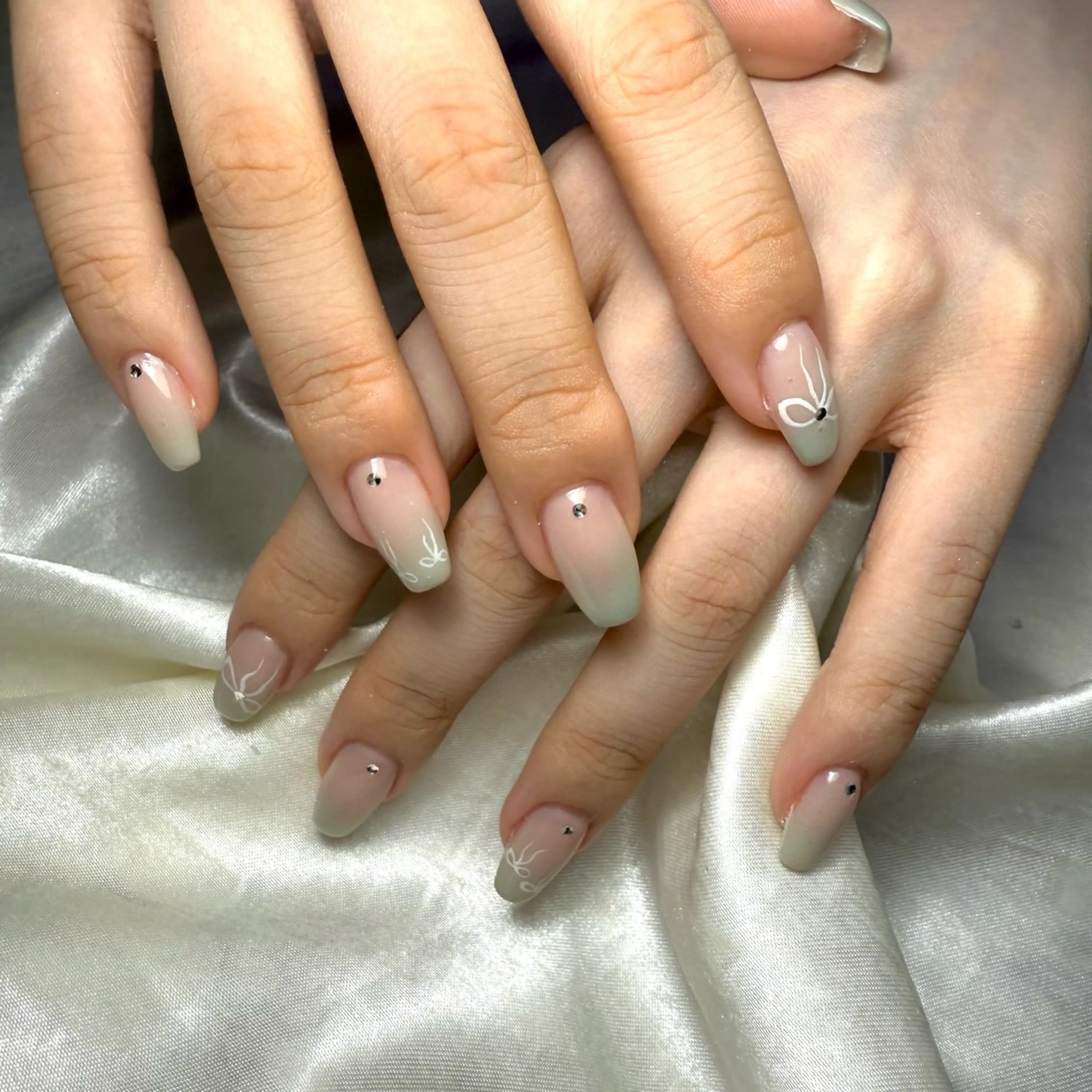 ネイル ハンドネイル elche SHOKOのネイルデザイン