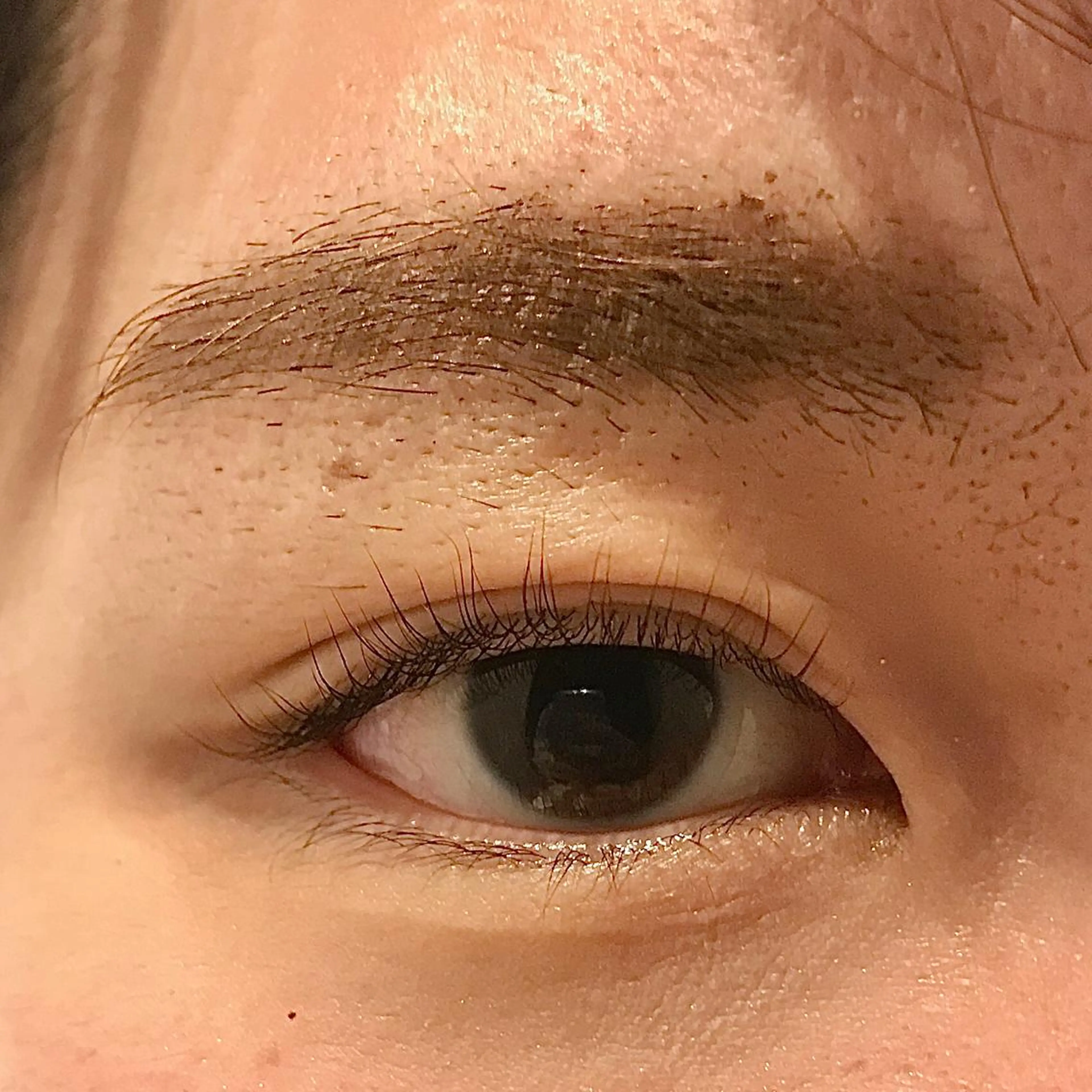 マツエク・マツパ miel大宮店所属・矢部 奈々の眉毛・アイブロウイメージ