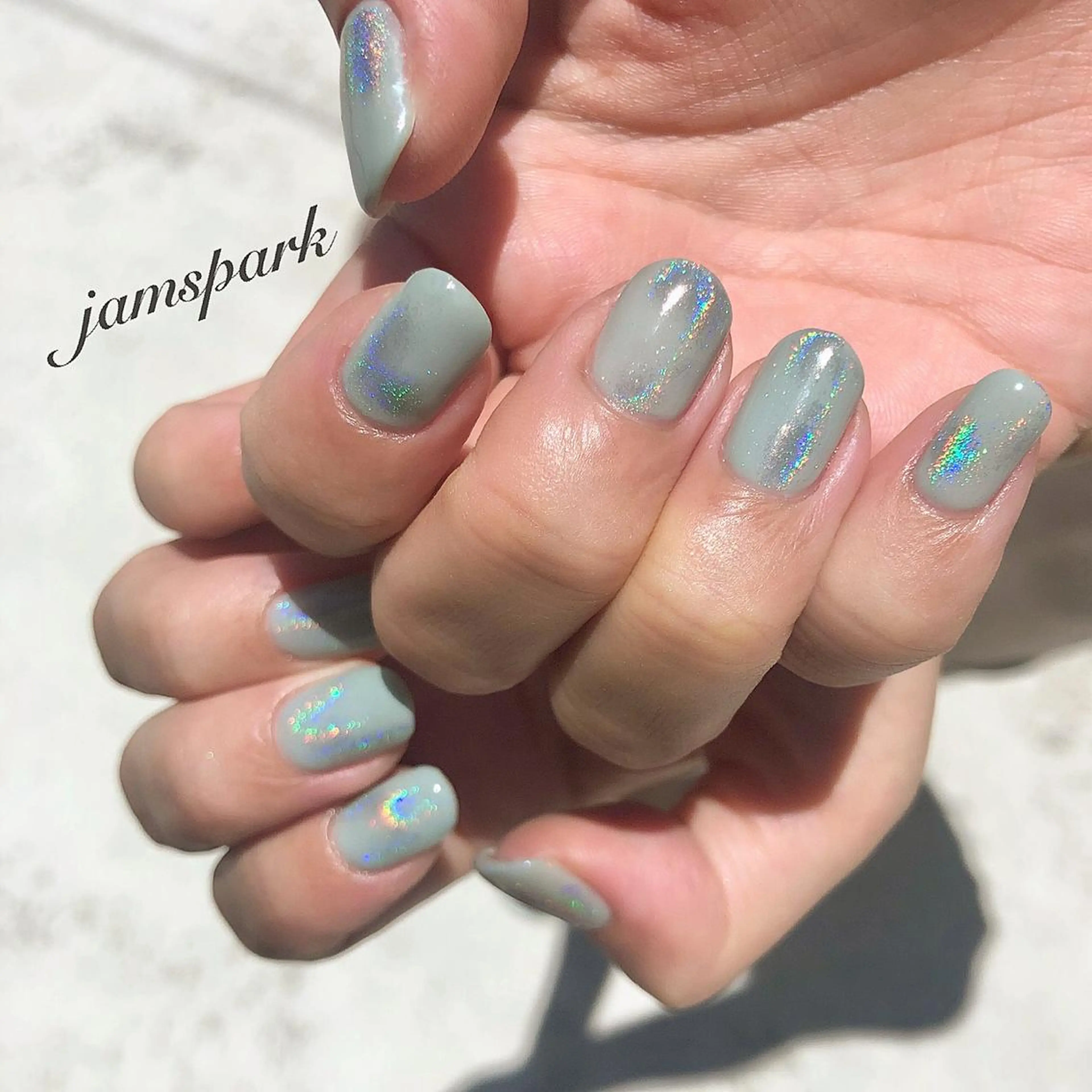 ネイル アートネイル キラキラネイル 水色 ニュアンスネイル ワンカラーネイル ハンドネイル jamspark ✨のネイルデザイン