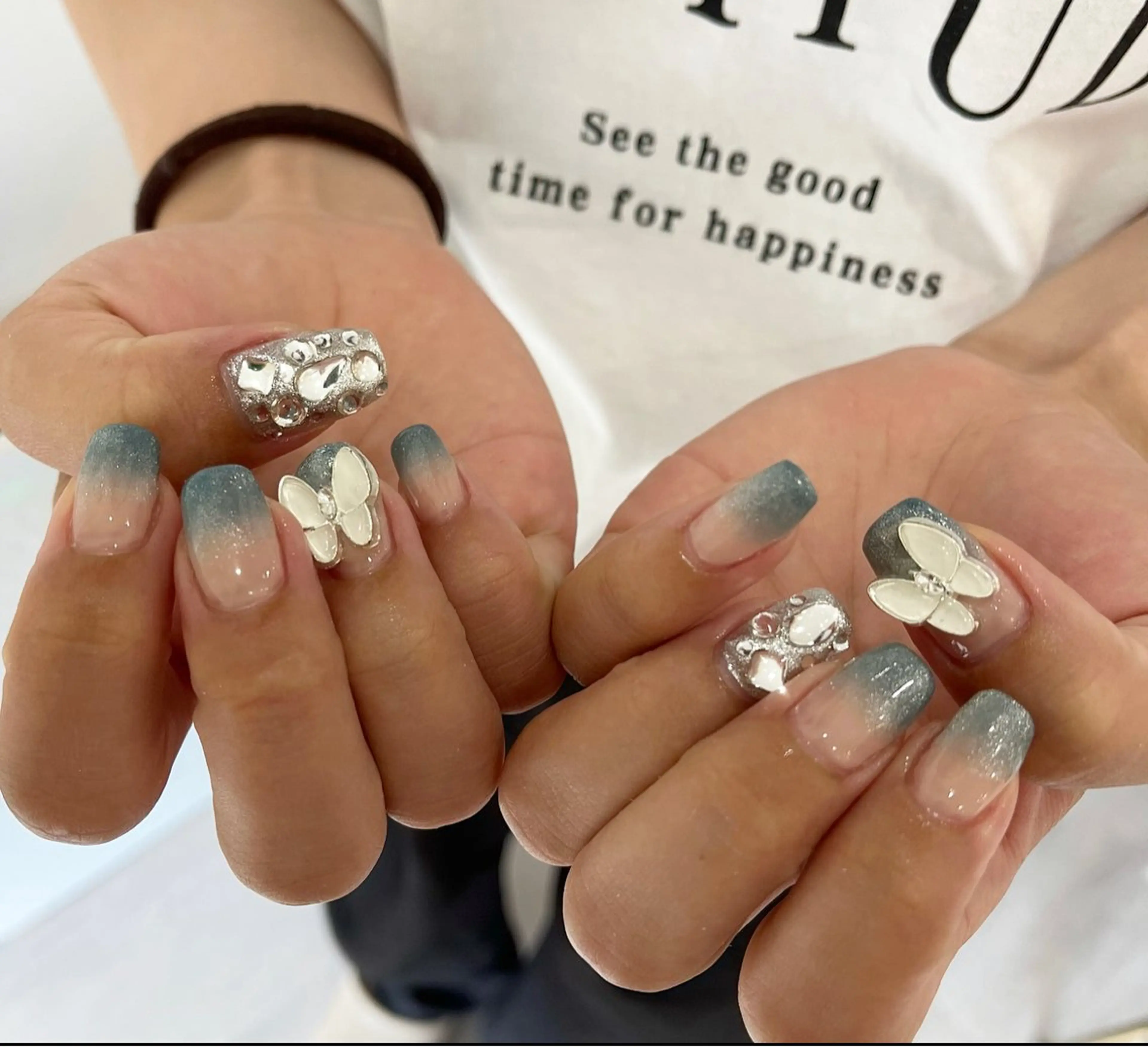 ネイル グラデーション ラメ(グリッター) #Amin所属・#Amin nail salonのネイルデザイン