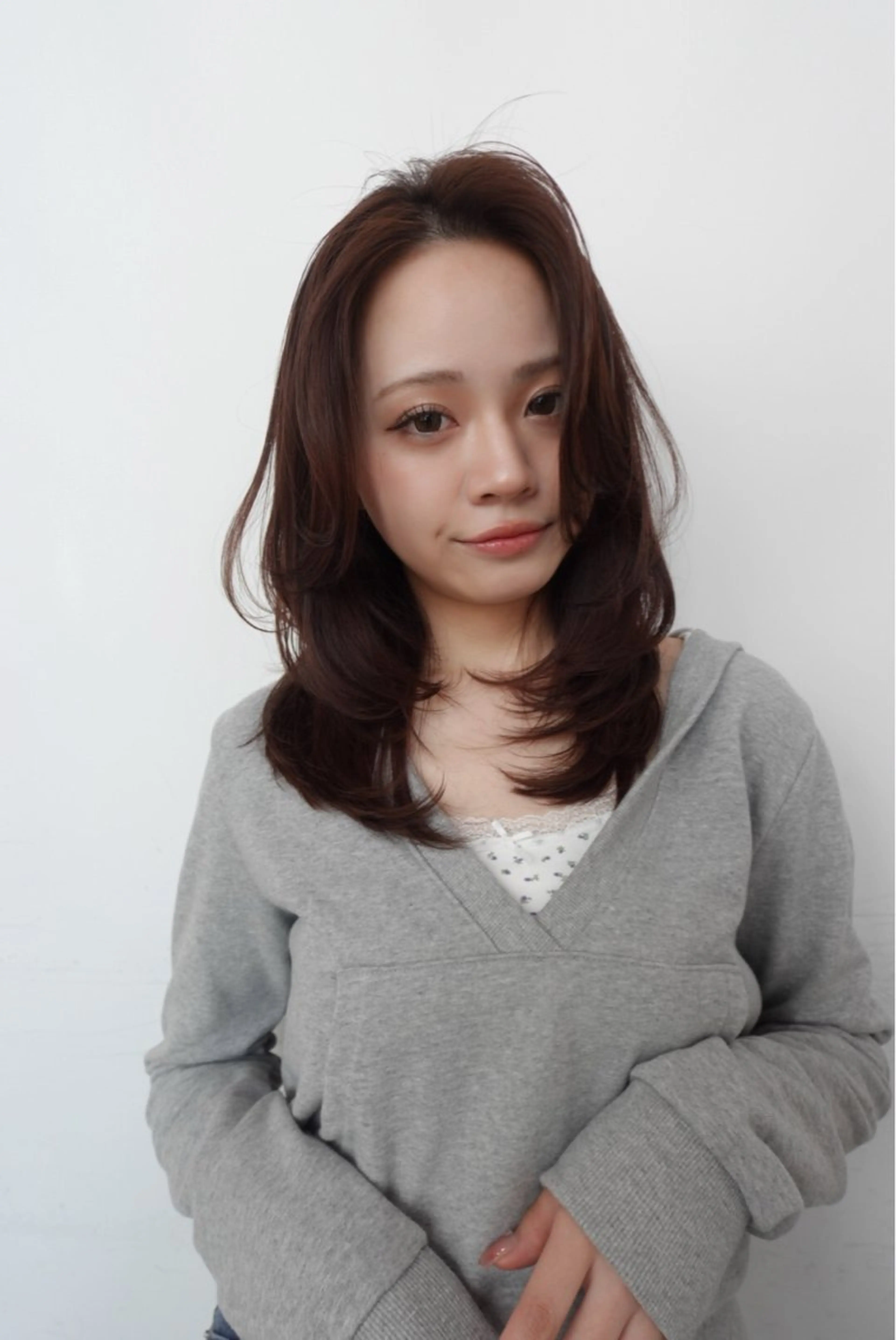 セミロング カラー カット ヘアカラー トリートメント 🎀優姫 🎀  韓国レイヤーのヘアスタイル