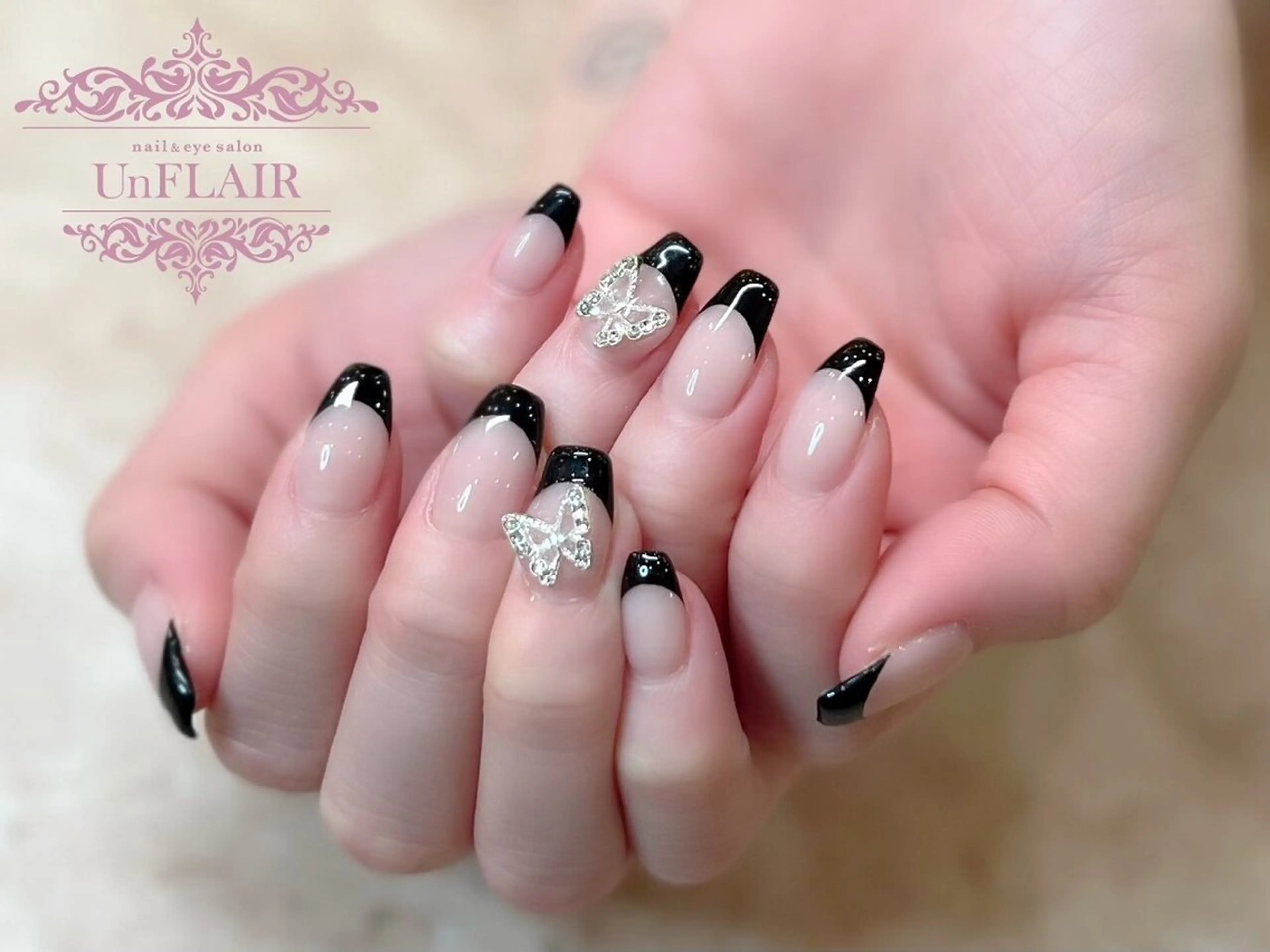 ネイル UnFLAIR💐 AKANEのマツエク・マツパデザイン