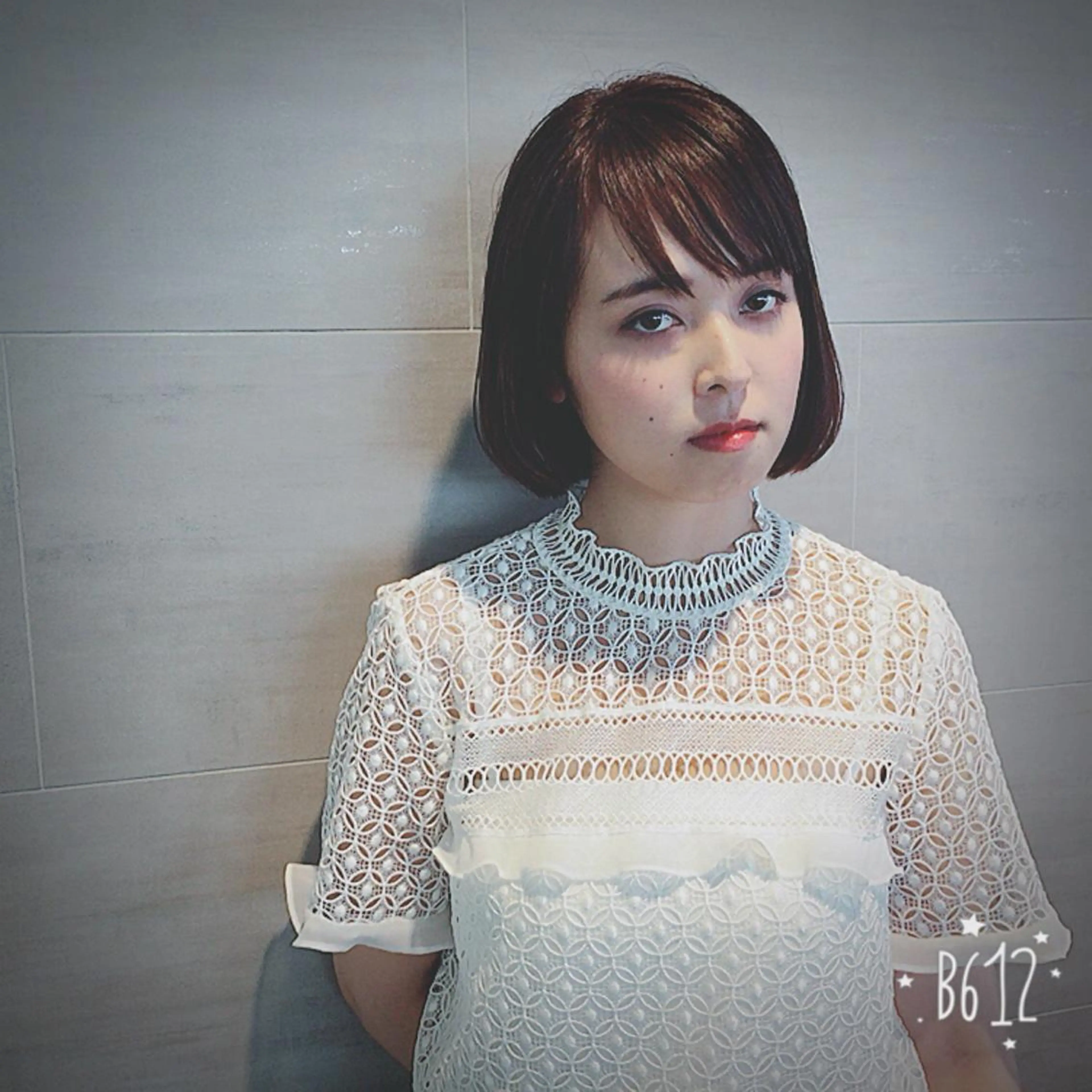 ミディアム カラー オレンジ ボブ 奥野 紗弓のヘアスタイル