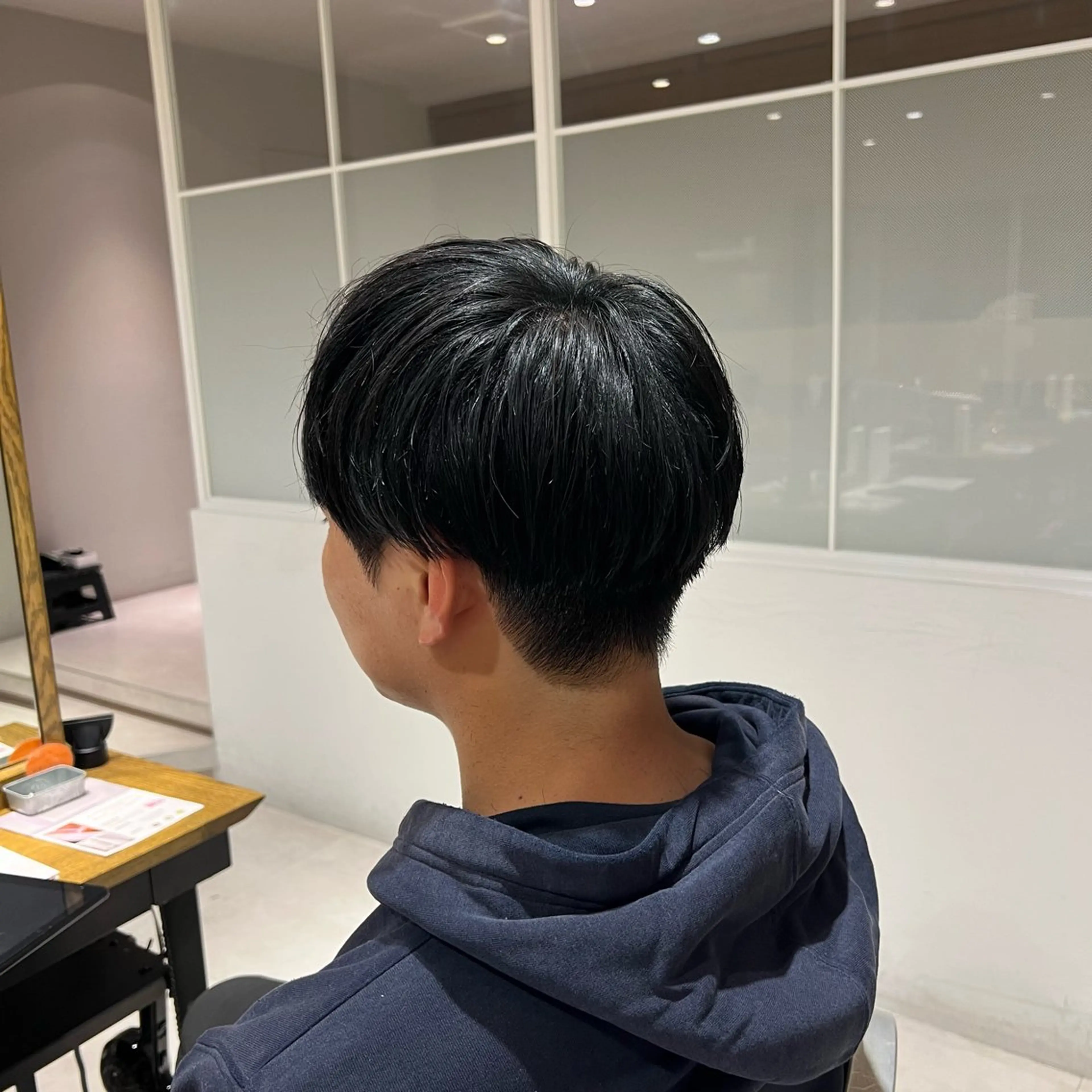 メンズ ワタナベ モカ🦢ダブルカラーのヘアスタイル