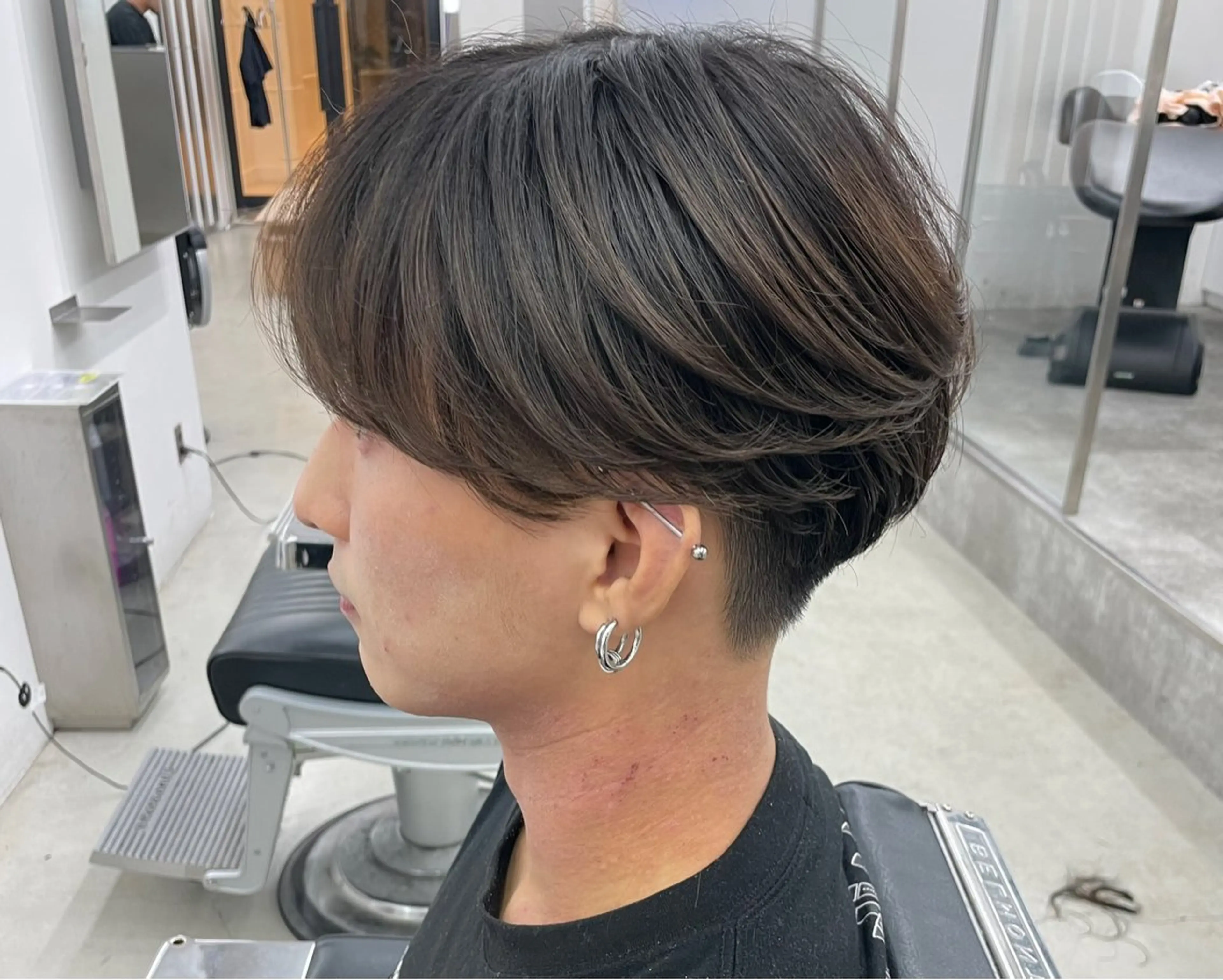 パーマ メンズ メンズブリーチ フェザーパーマ メンズパーマ ニュアンスパーマ パーマ Lond LOGAN所属・古田和也/メンズ特化 /ニュアンスパーマのヘアスタイル