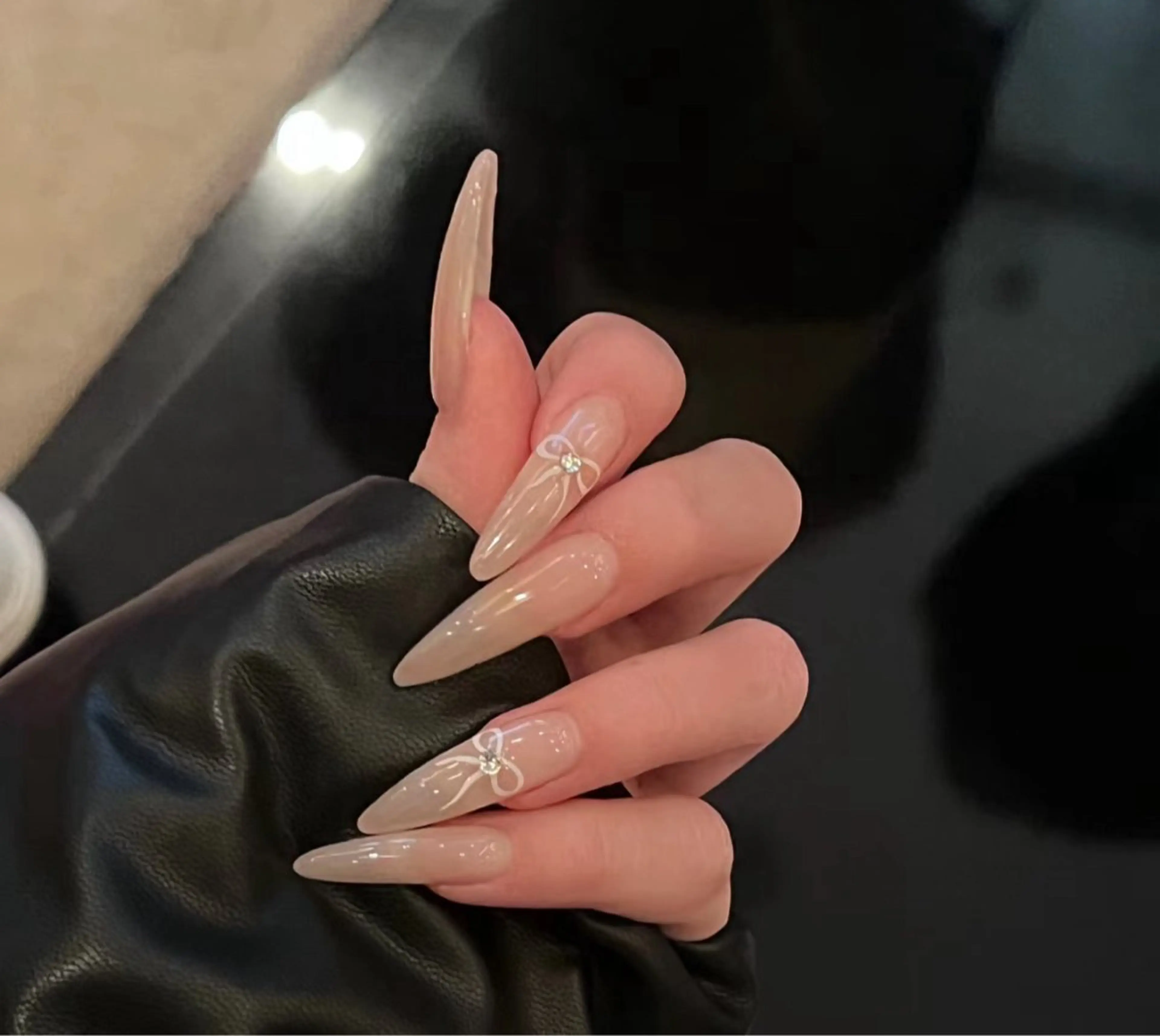 ネイル ハンドネイル H&B 楊のネイルデザイン