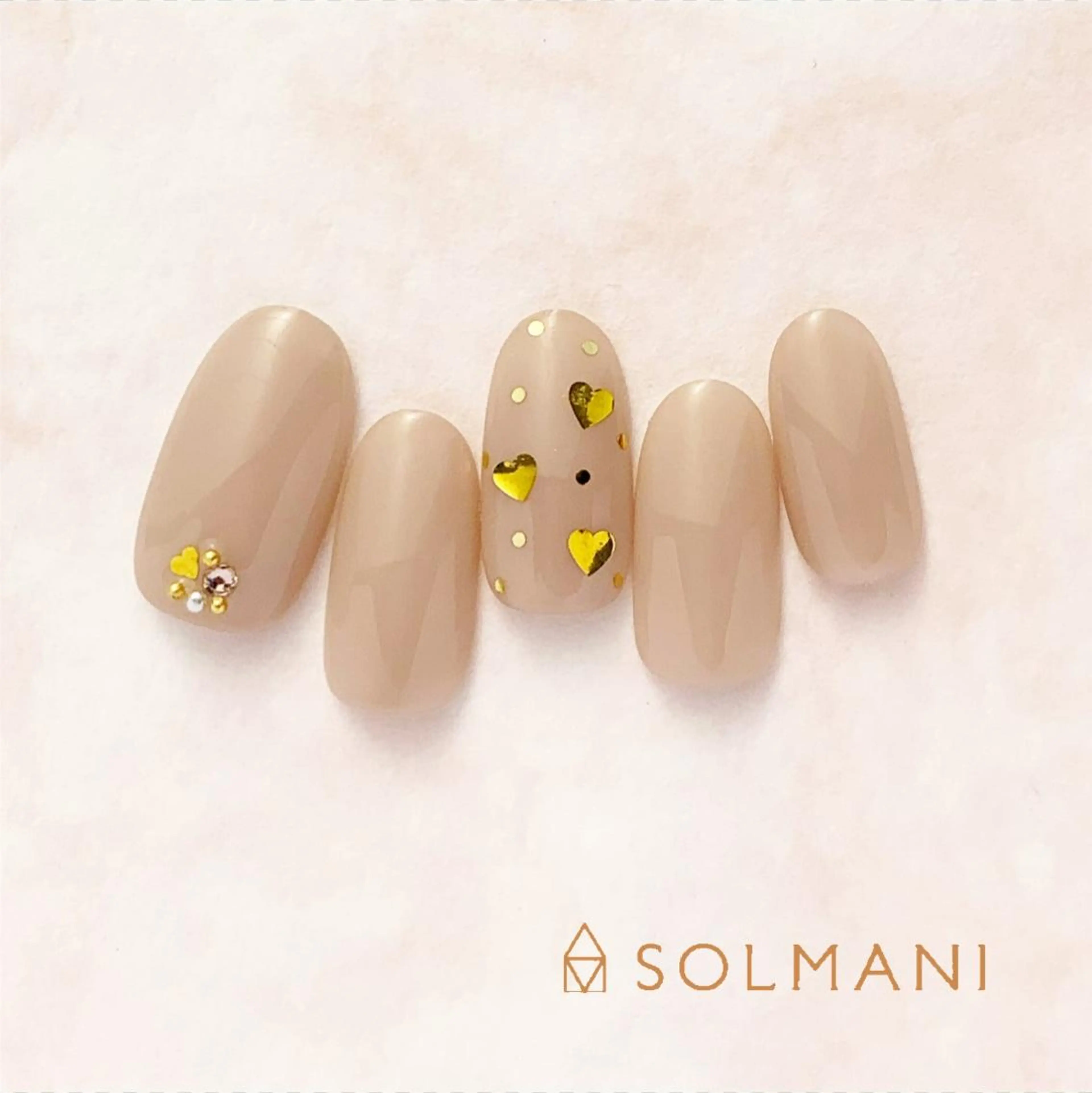 ネイル ハート ホログラムネイル SOLMANI 予約担当のネイルデザイン