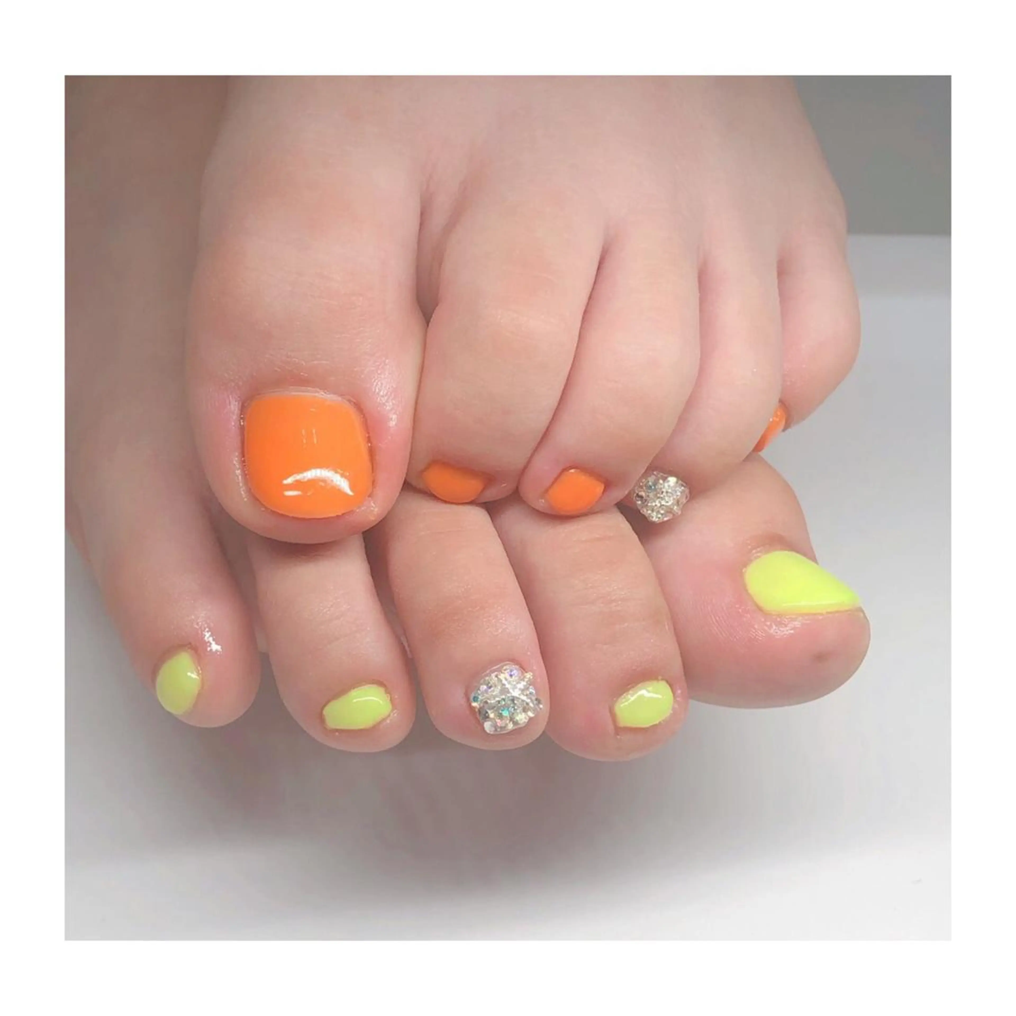 ネイル 夏ネイル ハンドネイル Nailsalon -Aのネイルデザイン