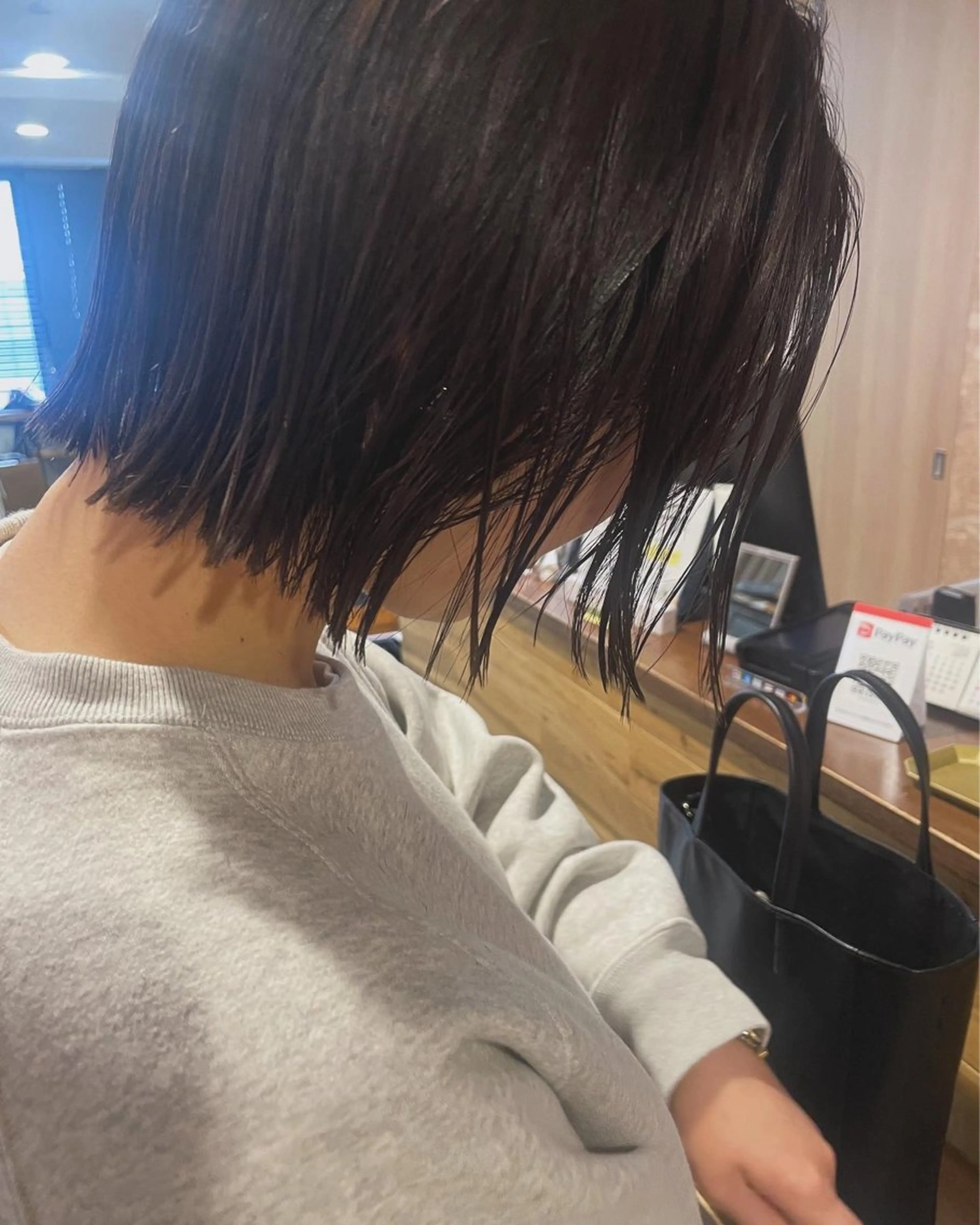 ショート カラー カット ヘアカラー トリートメント さの あやねのヘアスタイル