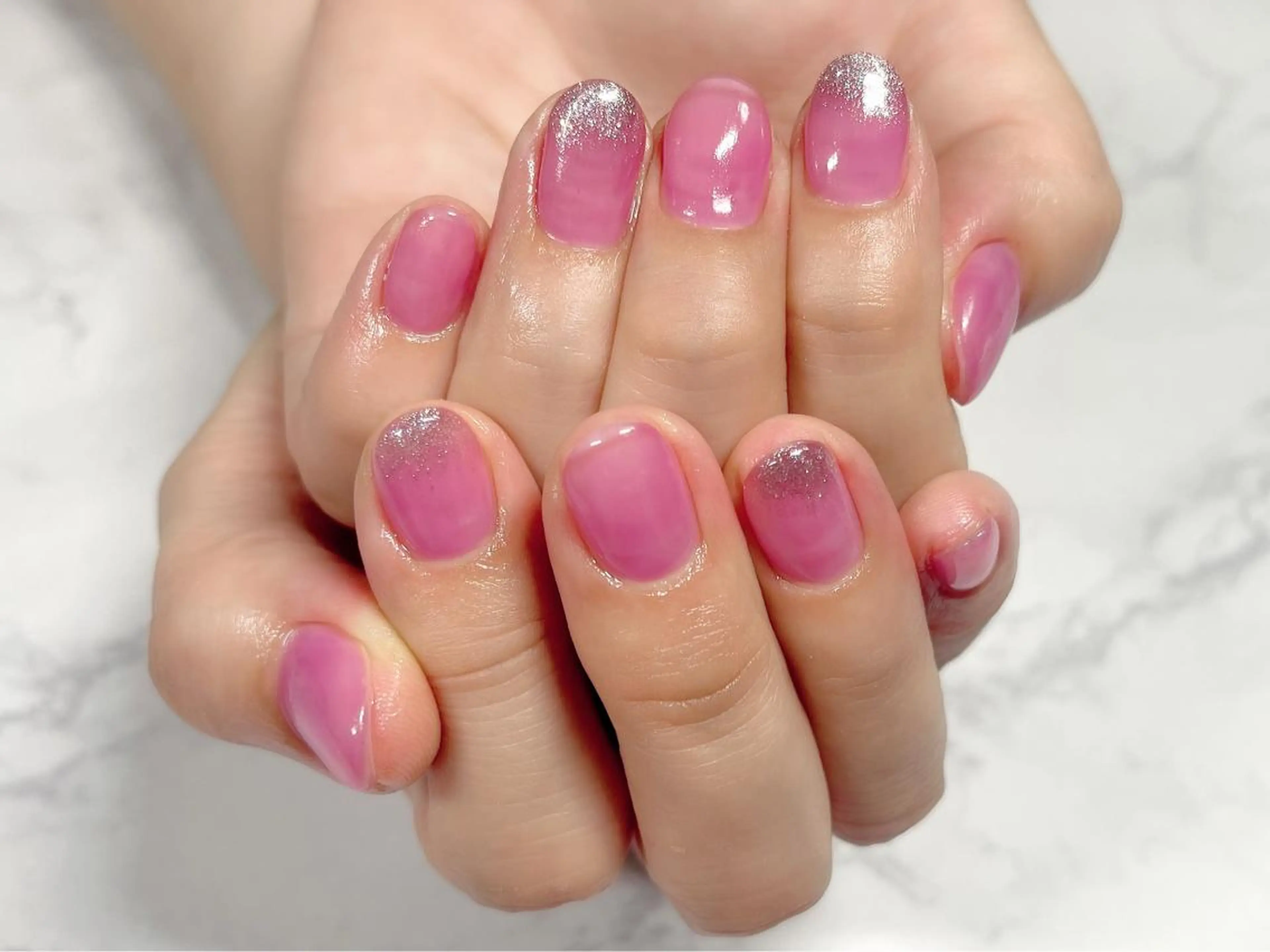 ネイル グラデーション マグネットネイル ピンク ハンドネイル KURELLY所属・Nail Salon KURELLYのネイルデザイン