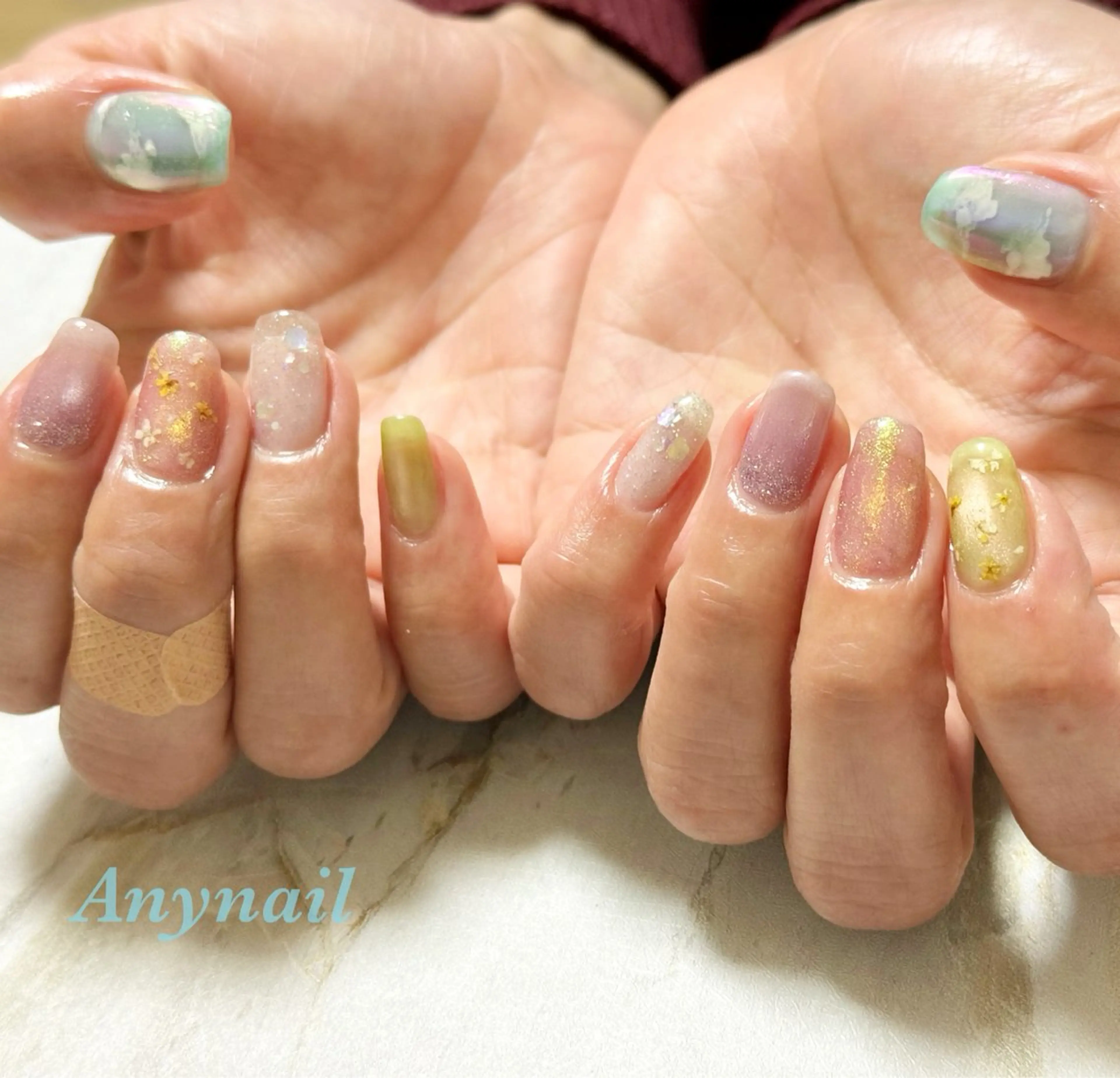 ネイル アートネイル オーロラネイル ブルー クリアネイル フラッシュネイル 岩澤 恵子のネイルデザイン