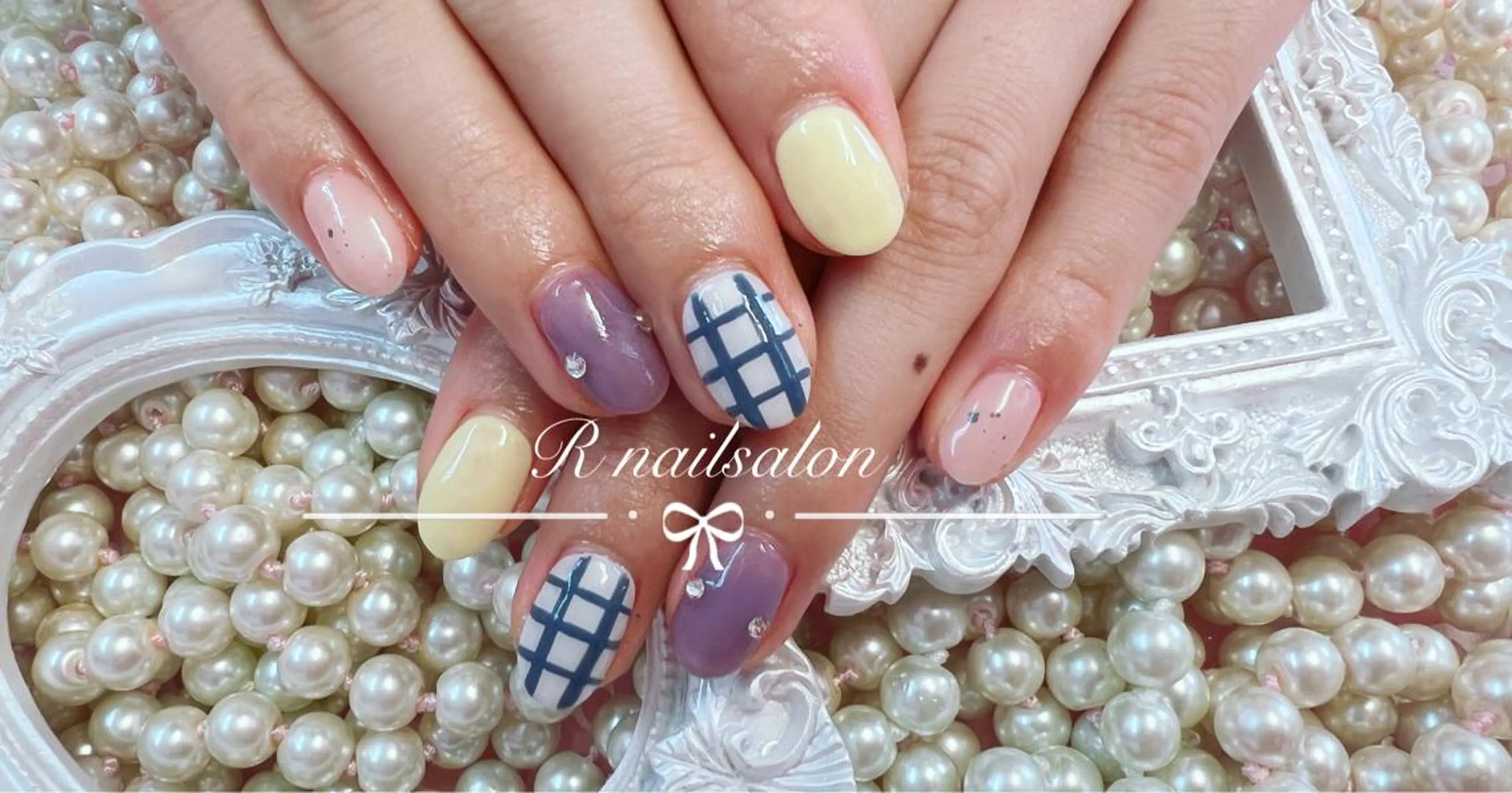 ショート R NAILSALONのネイルデザイン