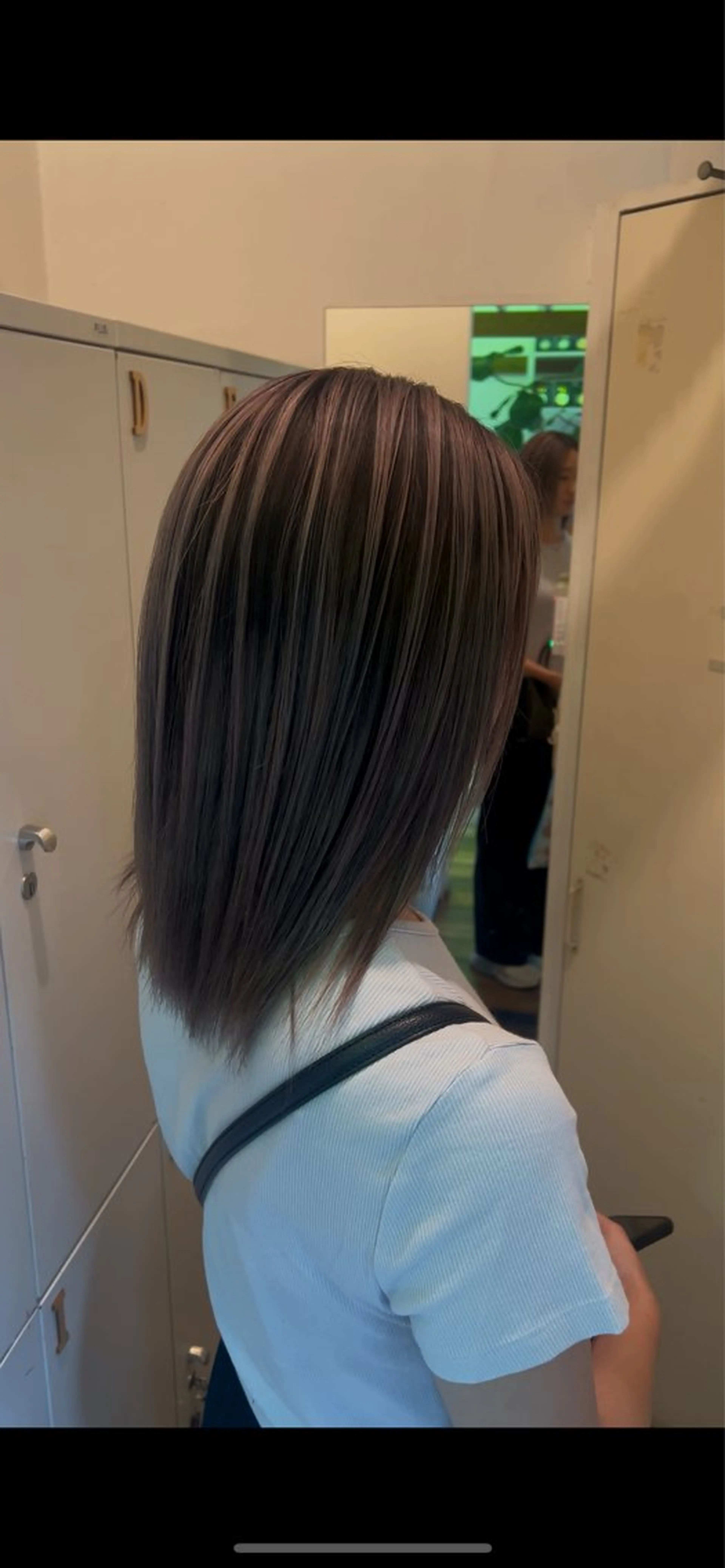 セミロング カラー バレイヤージュ レイヤーカット ヘアカラー ハイトーンカラー/エ クステ/デザインのヘアスタイル