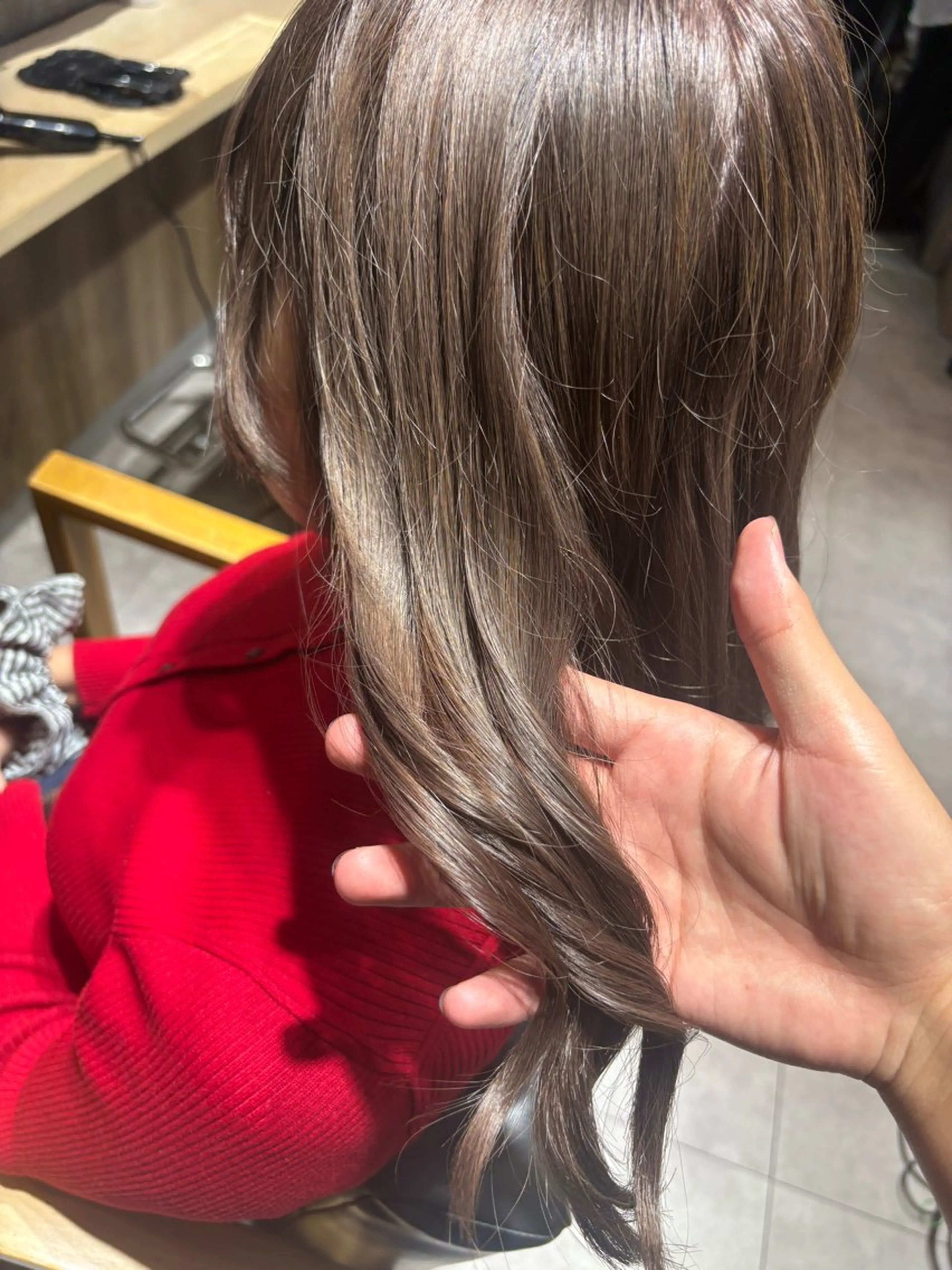 ロング ヘアカラー Hare salon Alion　Jinのヘアスタイル