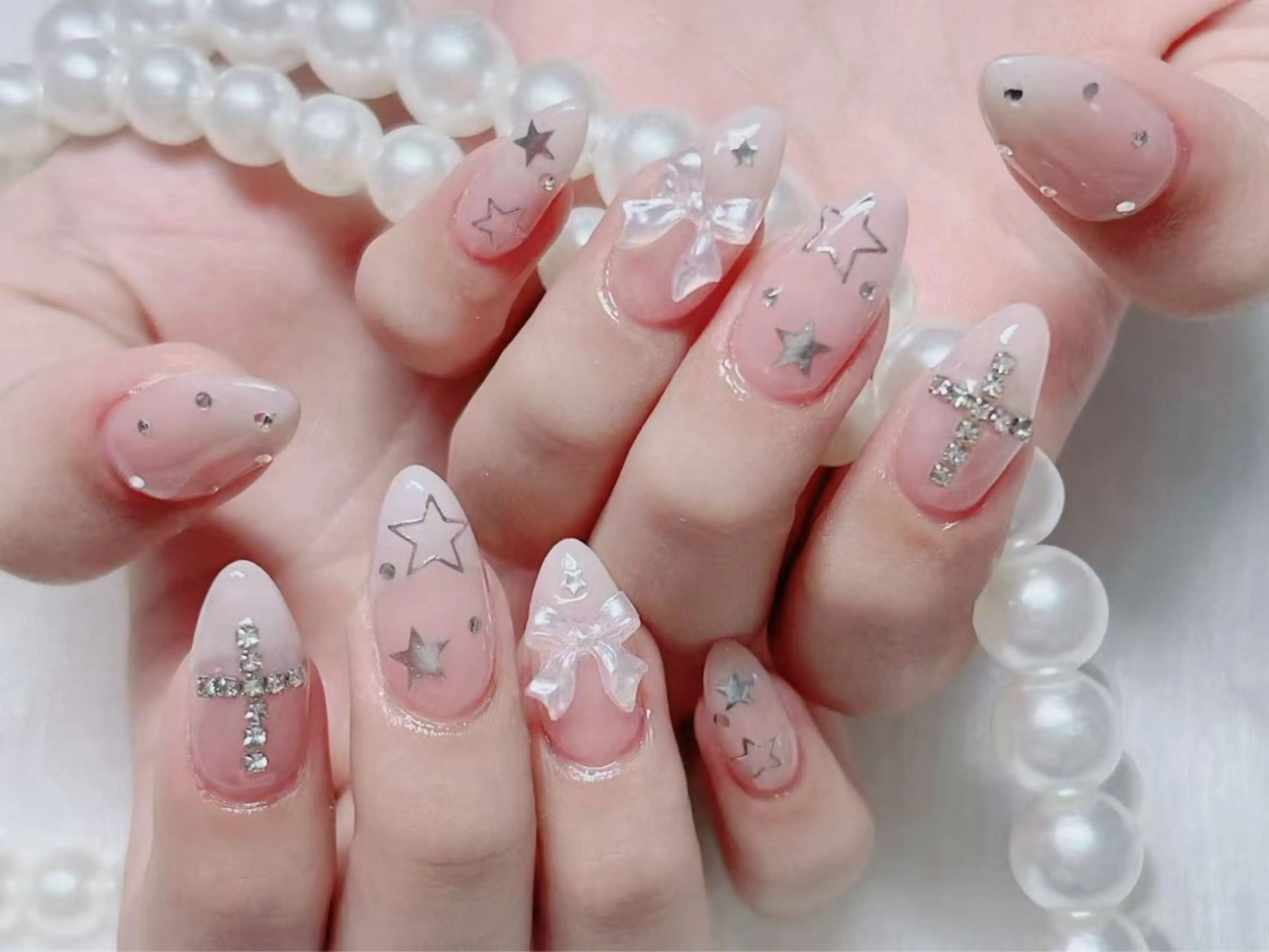 ネイル アートネイル クリアネイル 成人式 長さ出し フラッシュネイル かすみ ✨のネイルデザイン