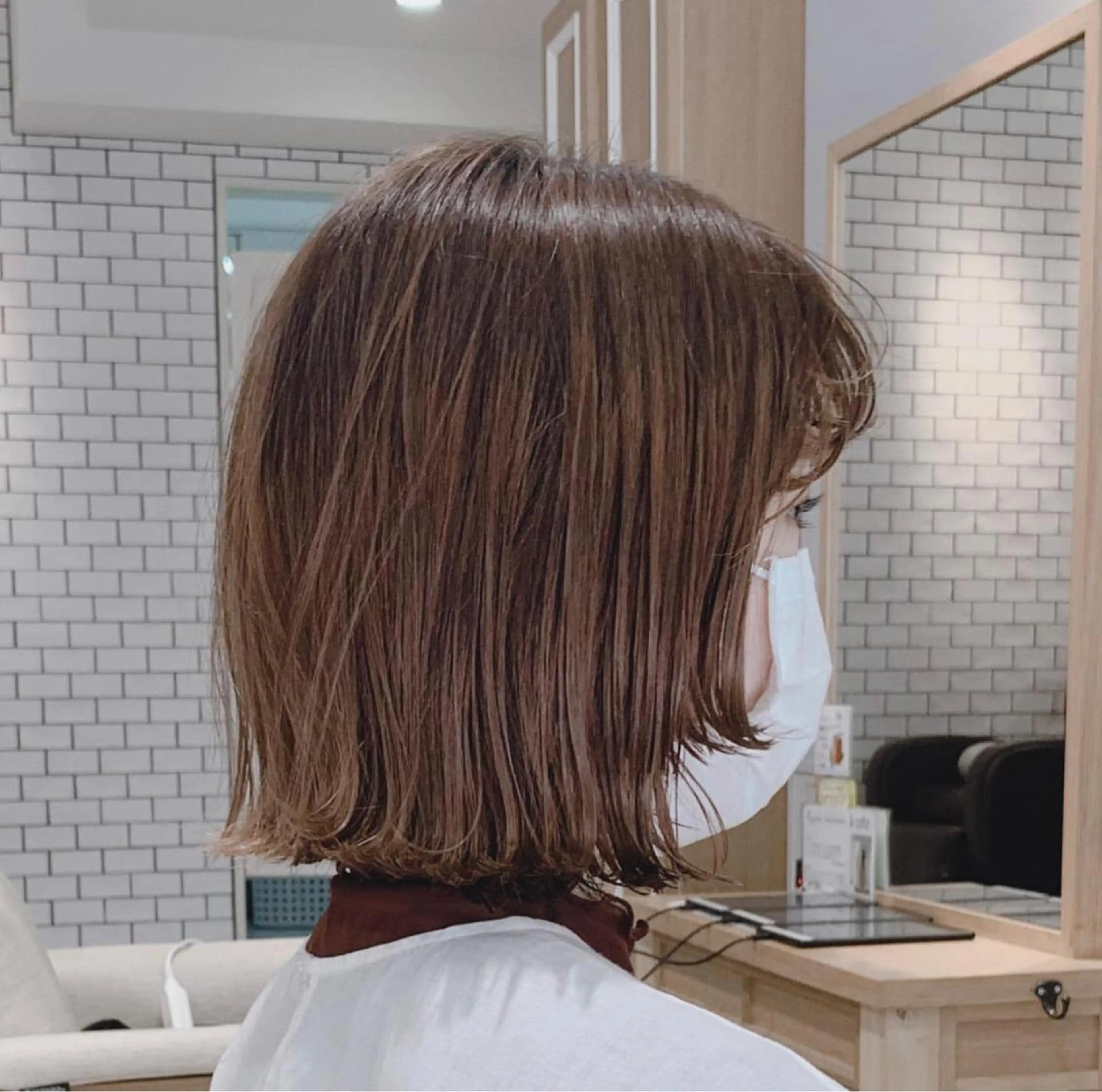 ショート カラー 馬場智哉 白髪ぼかしハイライトのヘアスタイル